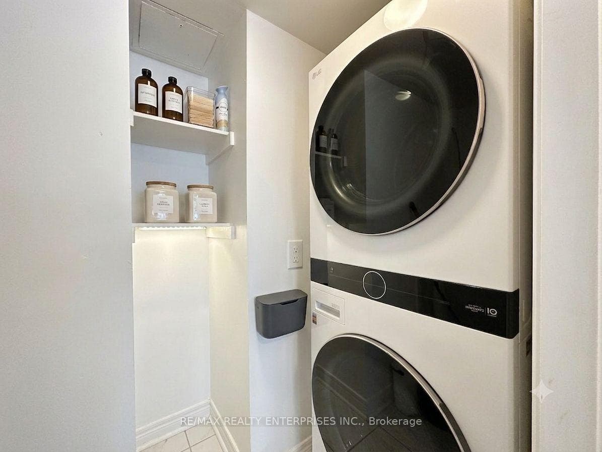 52 Aerodrome Crescent Unit 102 - Condo photo 22 of 47 in Flemingdon Park / Don Mills, Ontario