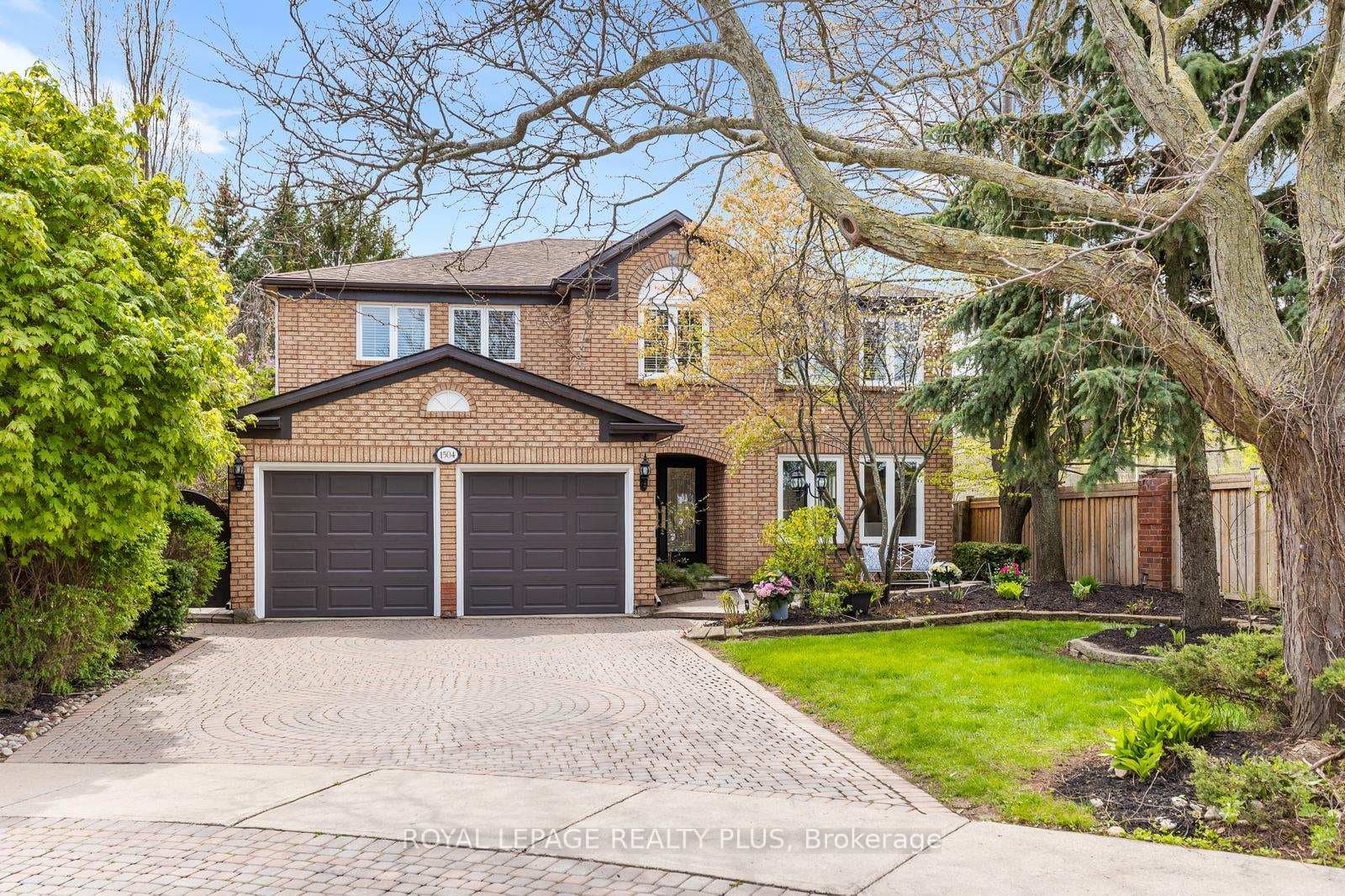 1504 Tanner Court - Detached photo 1 of 50 in Oakville, Ontario