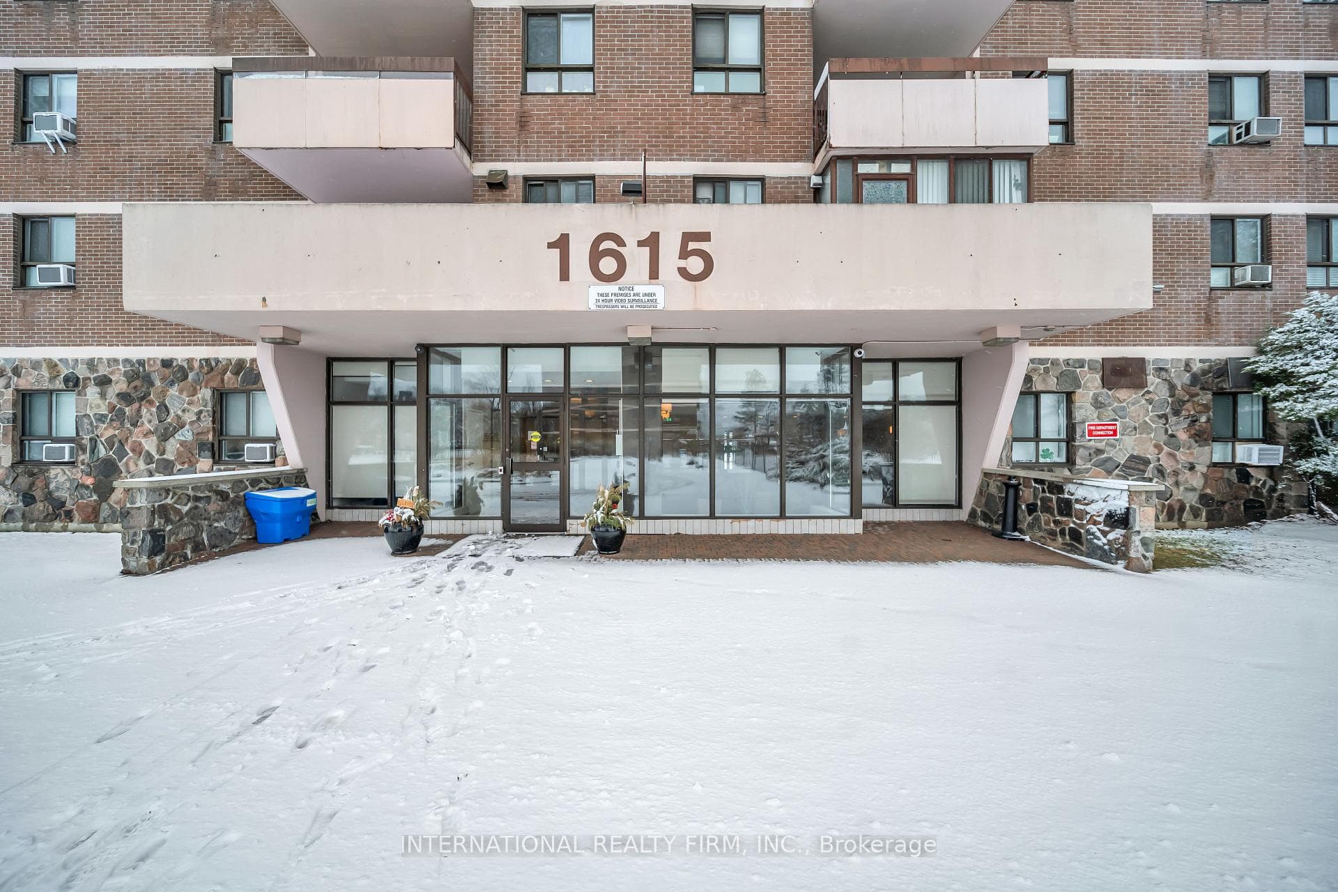 1615 Bloor Street Unit 801 - Condo for sale in Erin Mills, Ontario