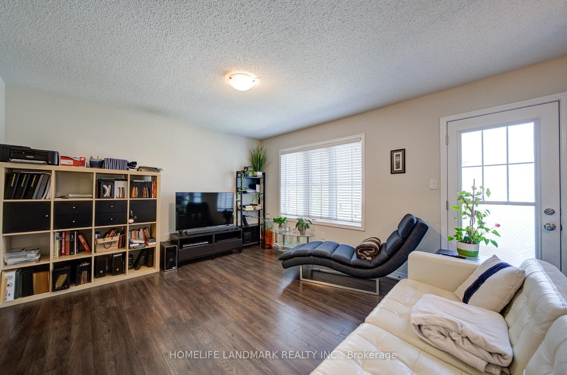3086 Mistletoe Gardens - Townhouse photo 17 of 38 in Oakville, Ontario