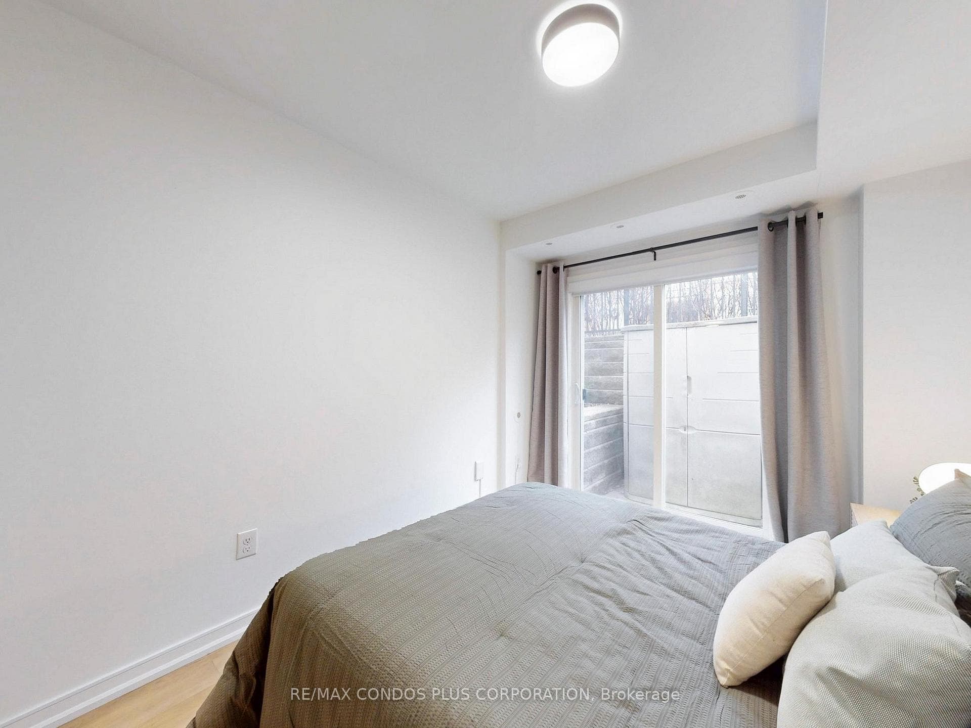 29 Florence Wyle Lane Unit 38 - Condo photo 35 of 43 in Riverdale / Leslieville, Ontario
