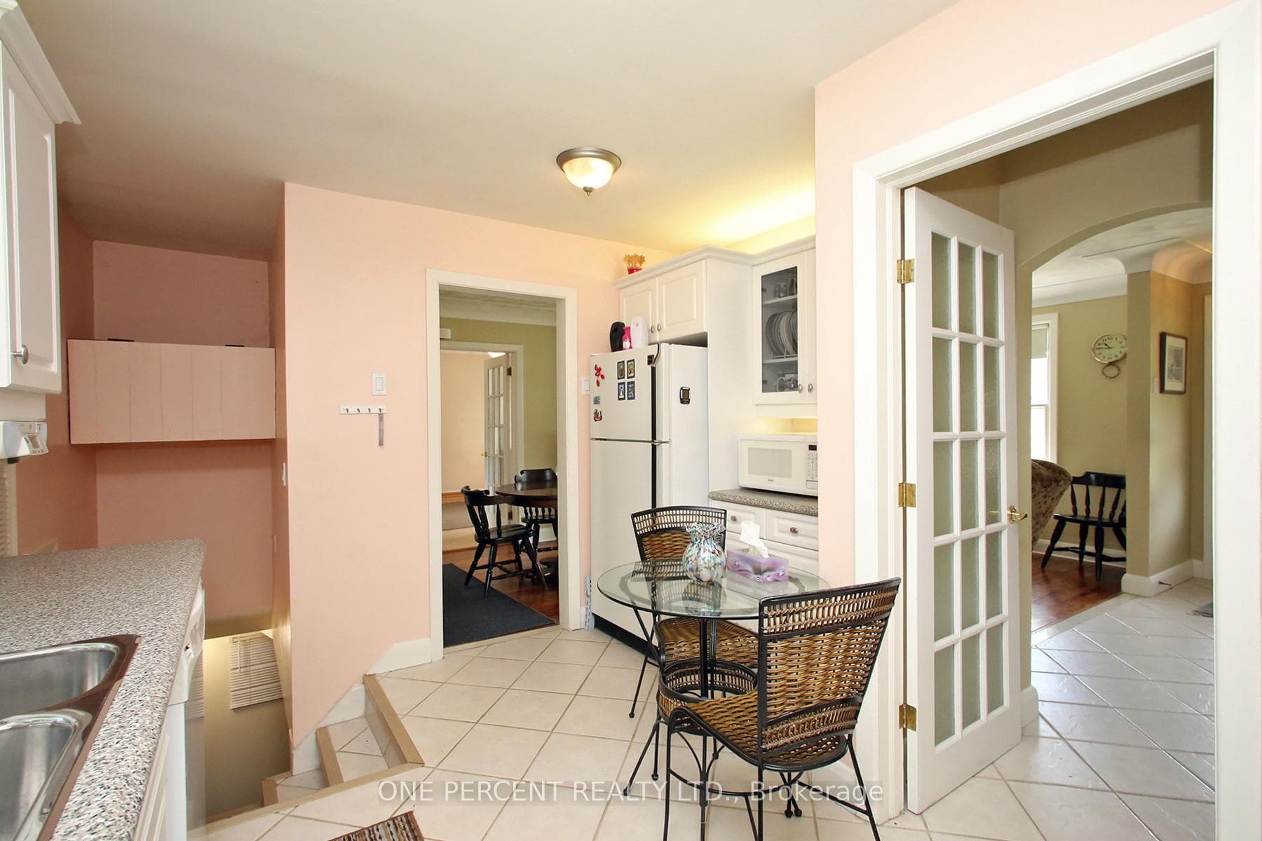2455 Rebecca Street - Detached photo 10 of 31 in Oakville, Ontario