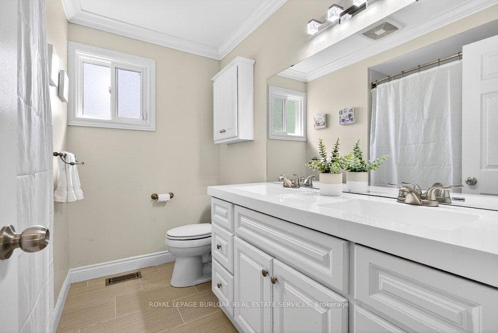 758 Francis Road - Detached photo 28 of 50 in Burlington, Ontario