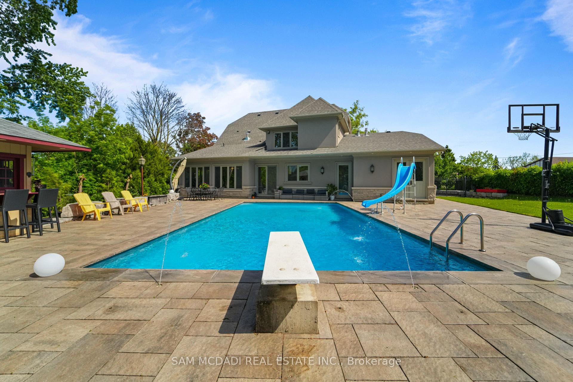 2411 Thorn Lodge Drive - Detached photo 46 of 50 in Mississauga, Ontario