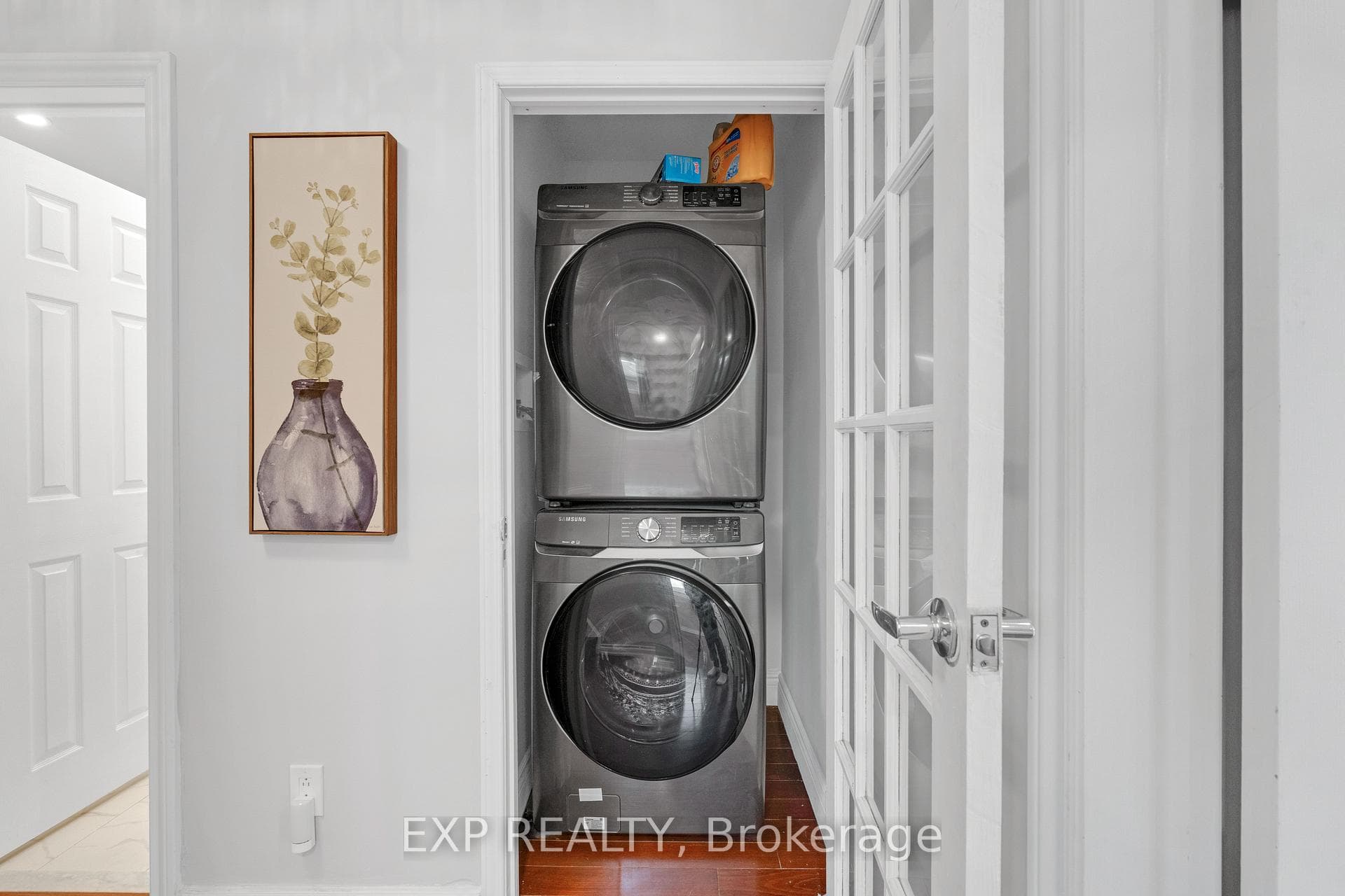 3460 Cawthra Road - Detached photo 18 of 49 in Mississauga, Ontario