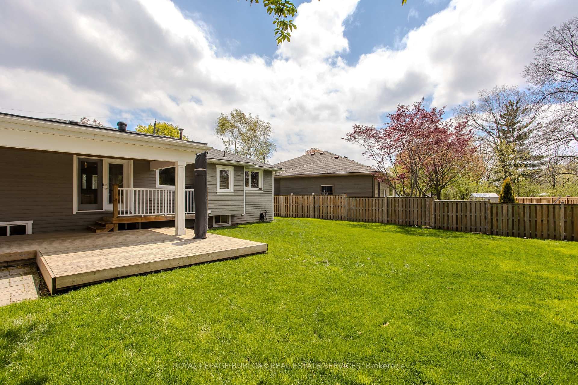 5411 Cornwall Crescent - Detached photo 26 of 34 in Burlington, Ontario