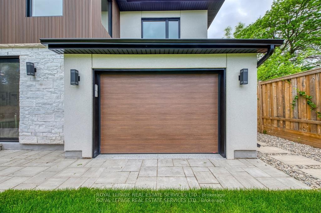 559 Walkers Line - Detached photo 45 of 50 in Burlington, Ontario