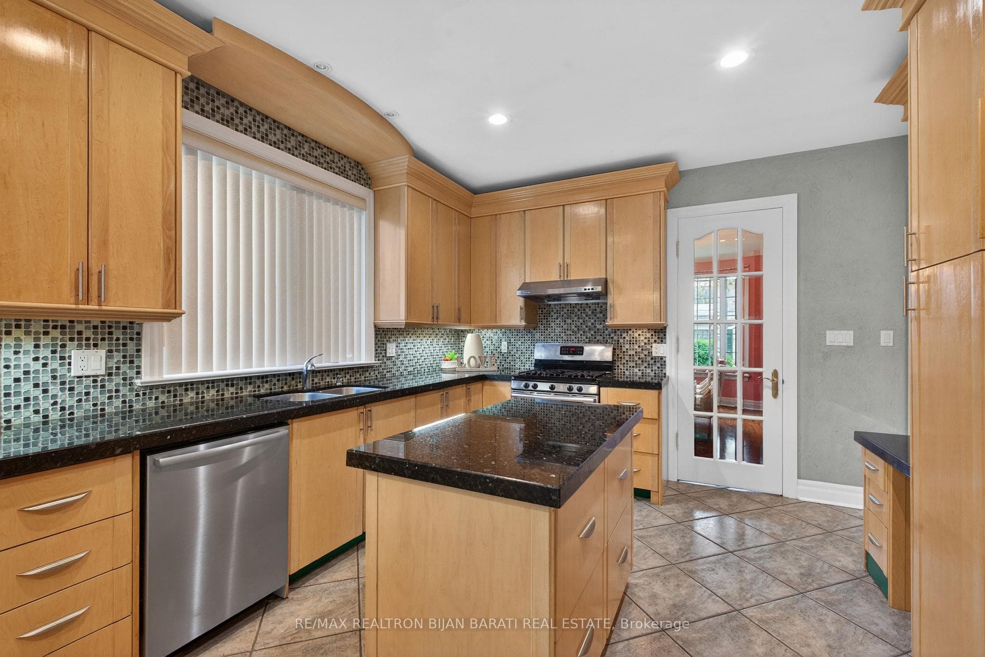 60 Lorraine Drive - Detached photo 19 of 50 in Thornhill / Willowdale, Ontario