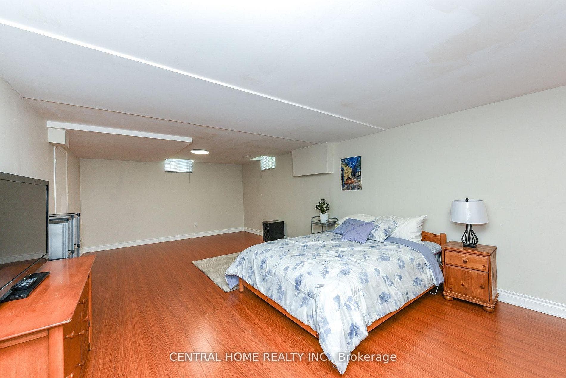 4 Robaldon Road - Detached photo 30 of 40 in Etobicoke (Islington / Rexdale), Ontario