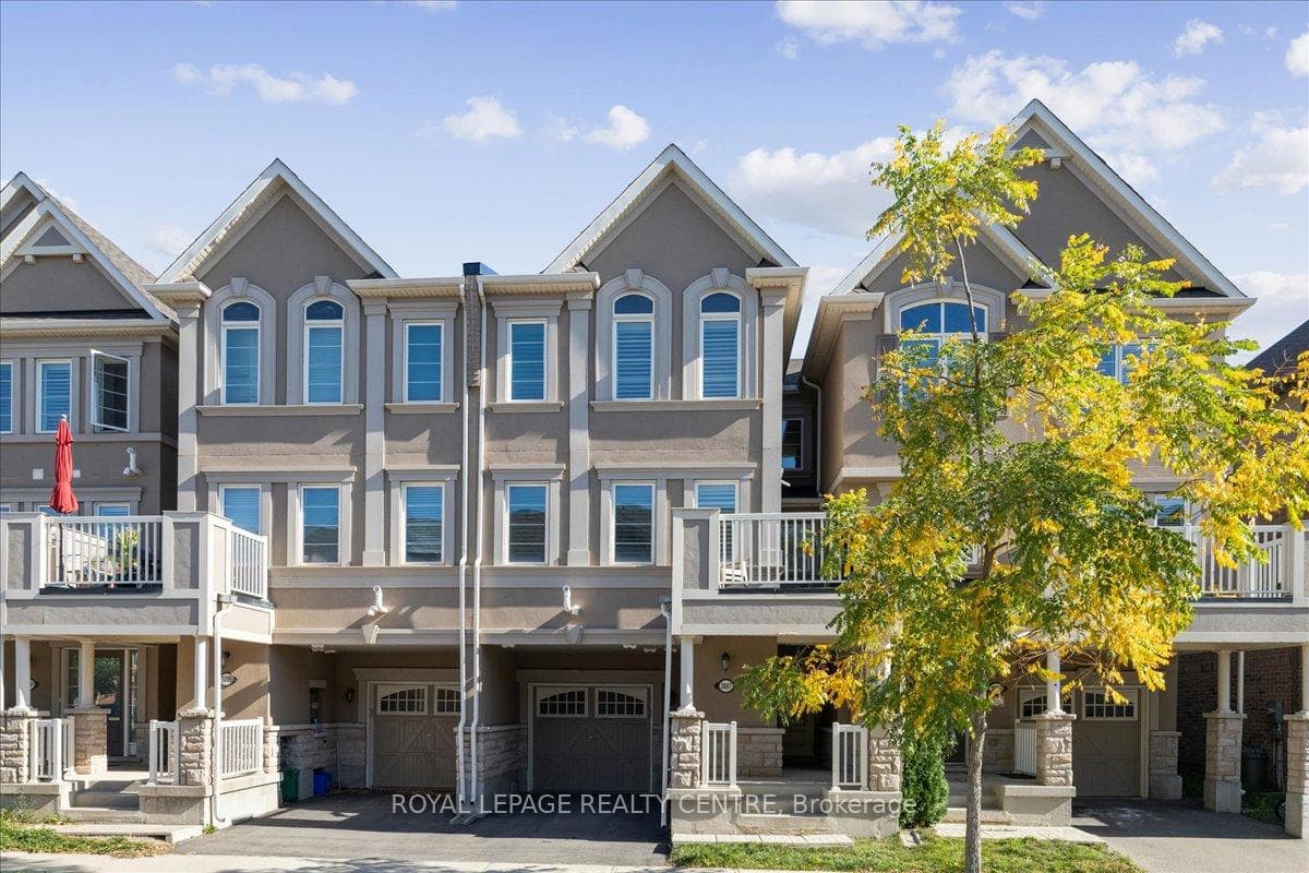 3087 Mistletoe Gardens - home for sale in Oakville, Ontario