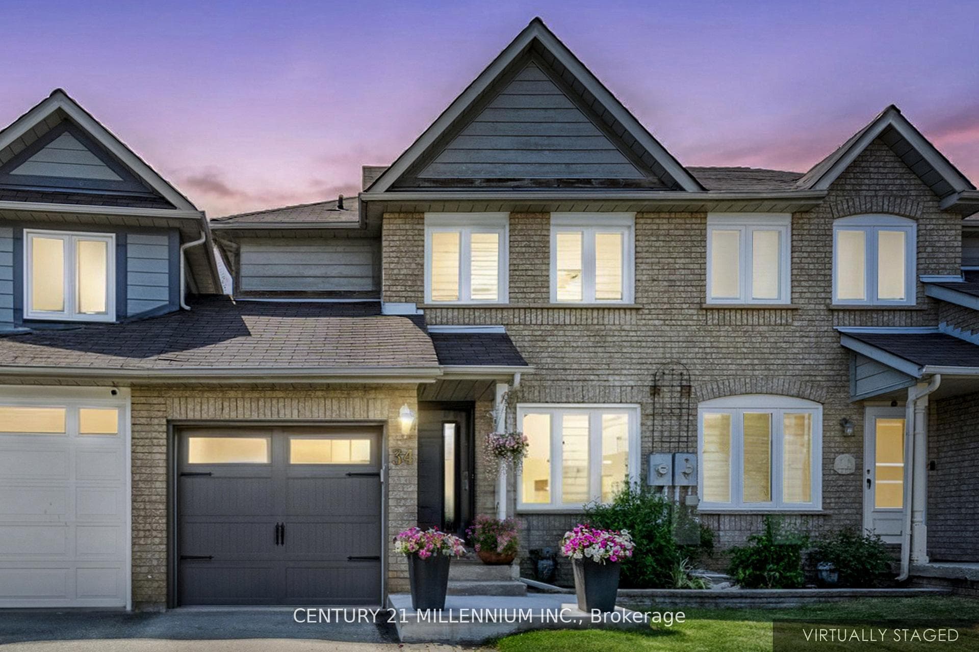 34 Gardenia Way - Townhouse photo 2 of 36 in Caledon, Ontario