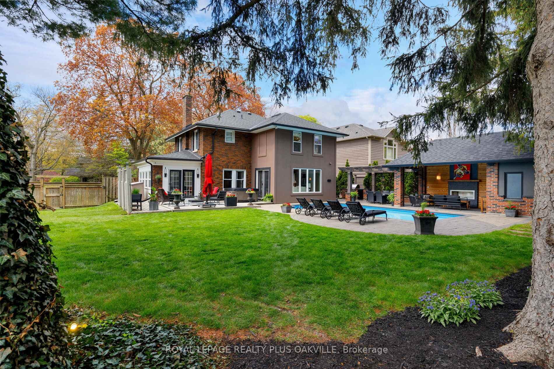 373 Rossmore Boulevard - Detached photo 49 of 50 in Burlington, Ontario