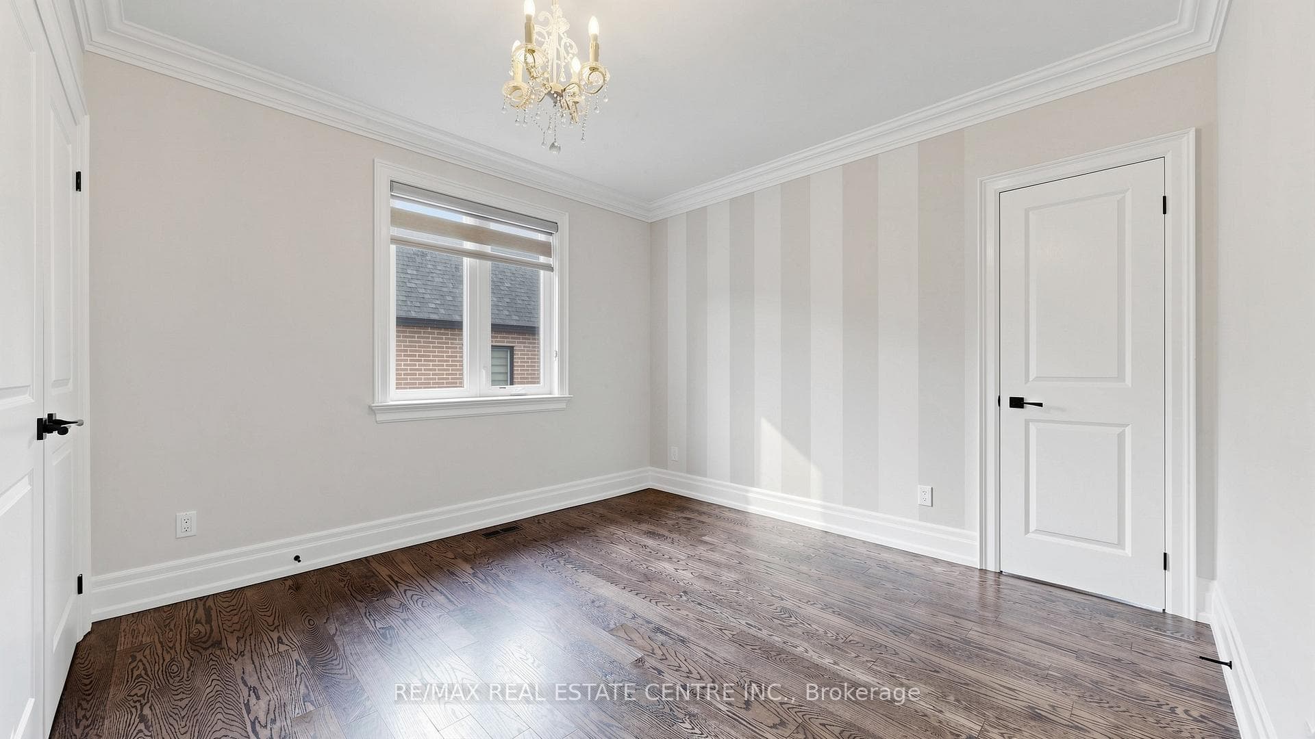 1496 Mansfield Drive - Detached photo 32 of 50 in Oakville, Ontario