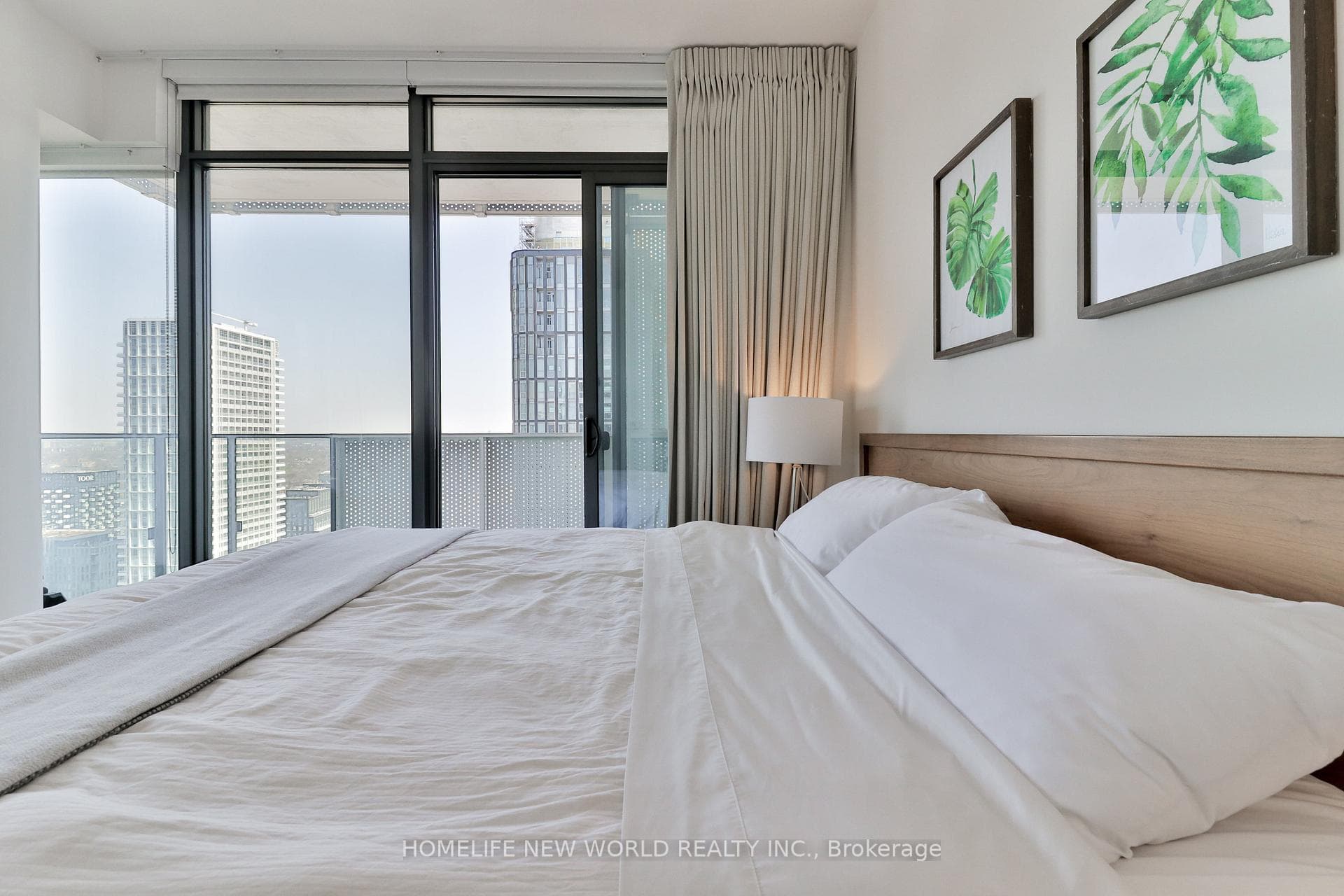 20 Lombard Street Unit 4202 - Condo photo 14 of 35 in Regent Park / Cabbagetown / St. James Town, Ontario