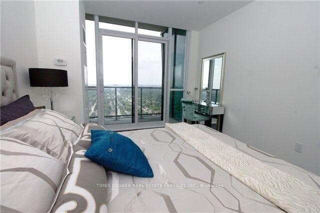11 Bogert Avenue Unit 3305 - Condo photo 8 of 9 in Thornhill / Willowdale, Ontario