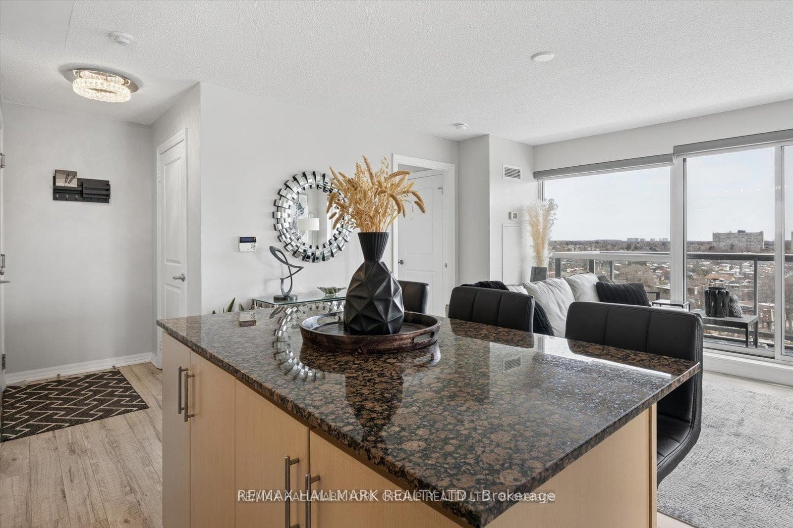 30 Herons Hill Way Unit 906 - Condo photo 11 of 39 in Hillcrest Village / Bayview Village, Ontario