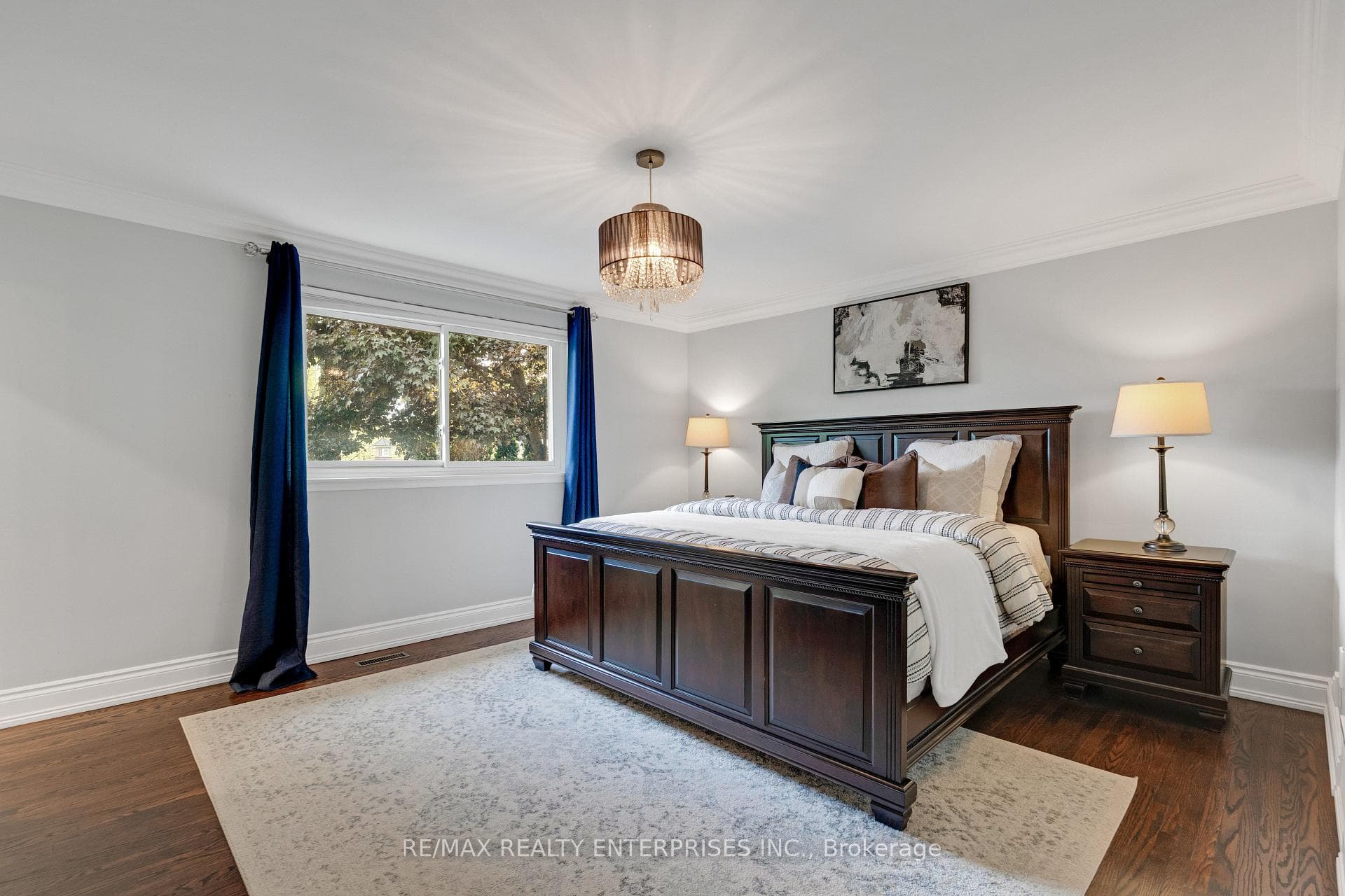 2068 Tenoga Drive - Detached photo 19 of 47 in Mississauga, Ontario