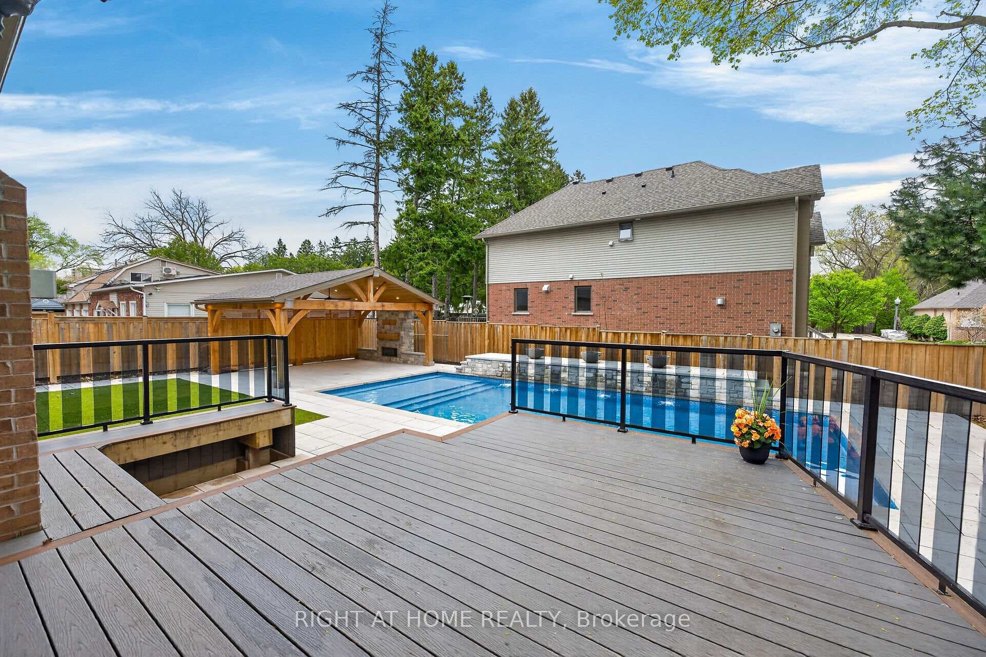 775 King Road - Detached photo 40 of 50 in Burlington, Ontario