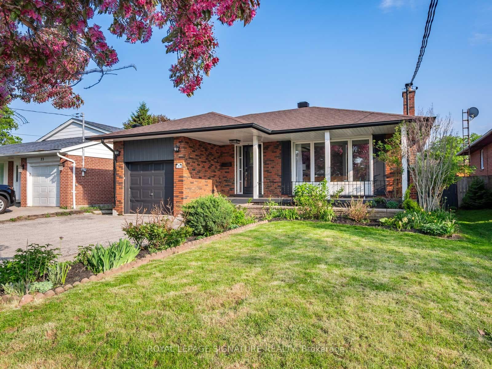 31 Birchard Street - Detached photo 48 of 48 in Scarborough Village / Eglinton East, Ontario