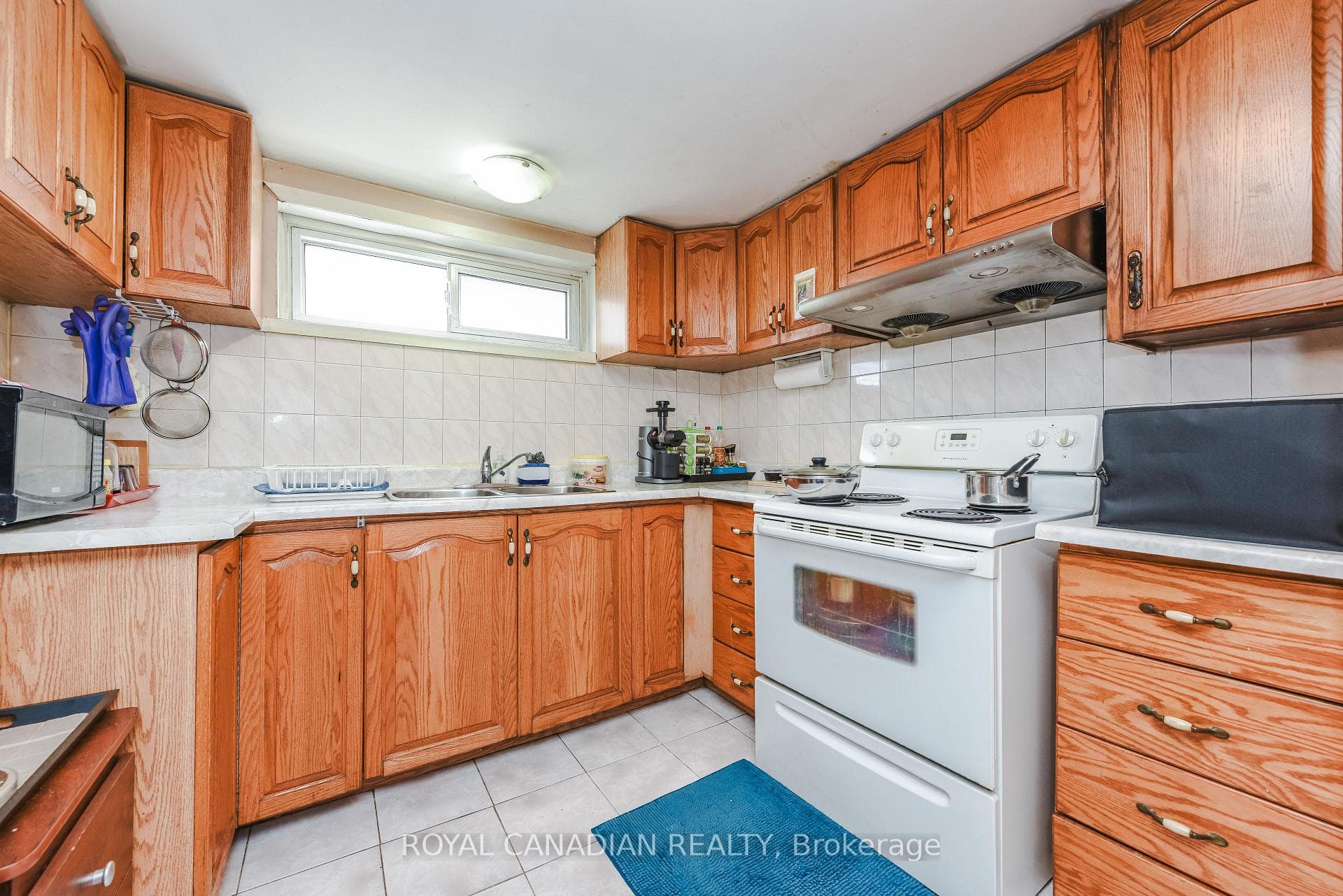 7566 Lockington Crescent - Detached photo 33 of 48 in Mississauga, Ontario