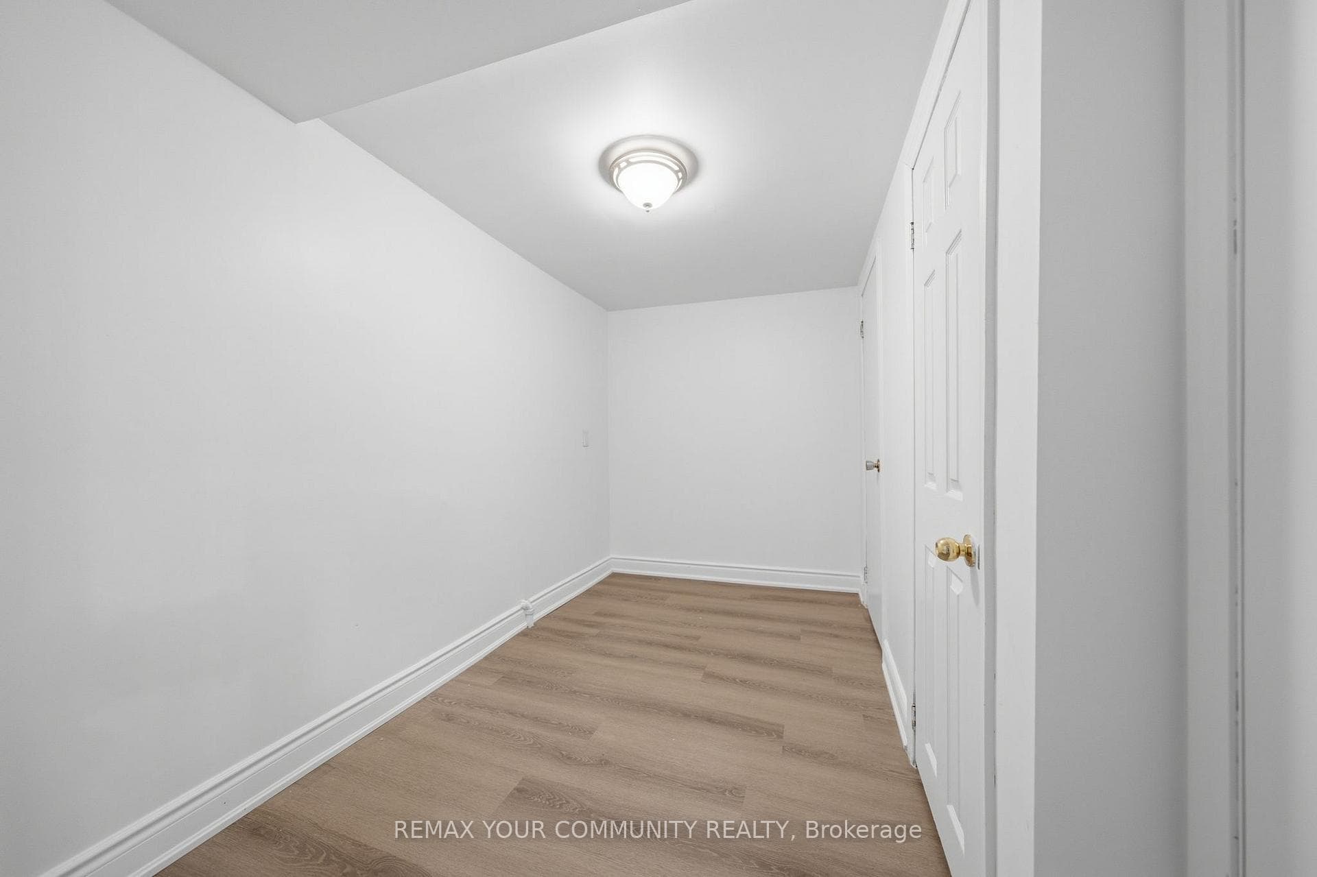 36 Roseville Drive Unit BSMT - Semi-Detached photo 16 of 23 in Brampton, Ontario