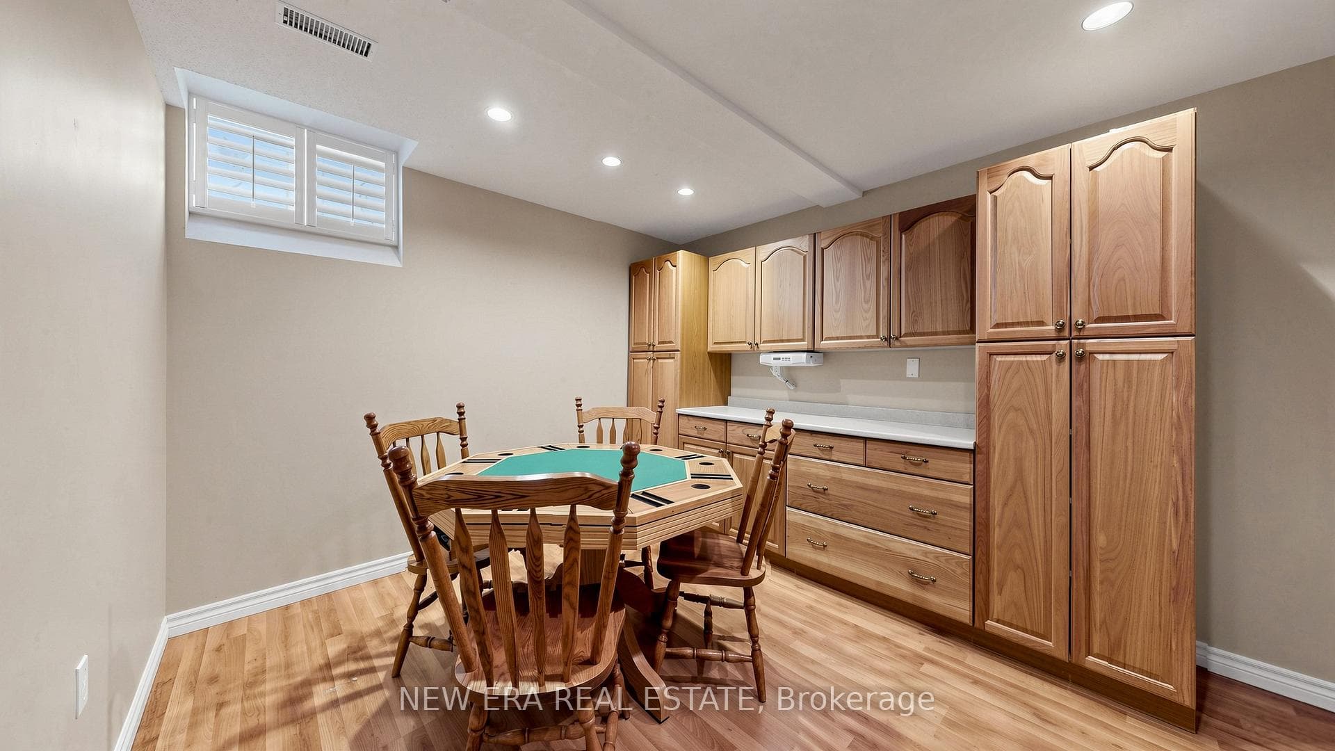 1206 Lindenrock Drive - Detached photo 42 of 50 in Oakville, Ontario