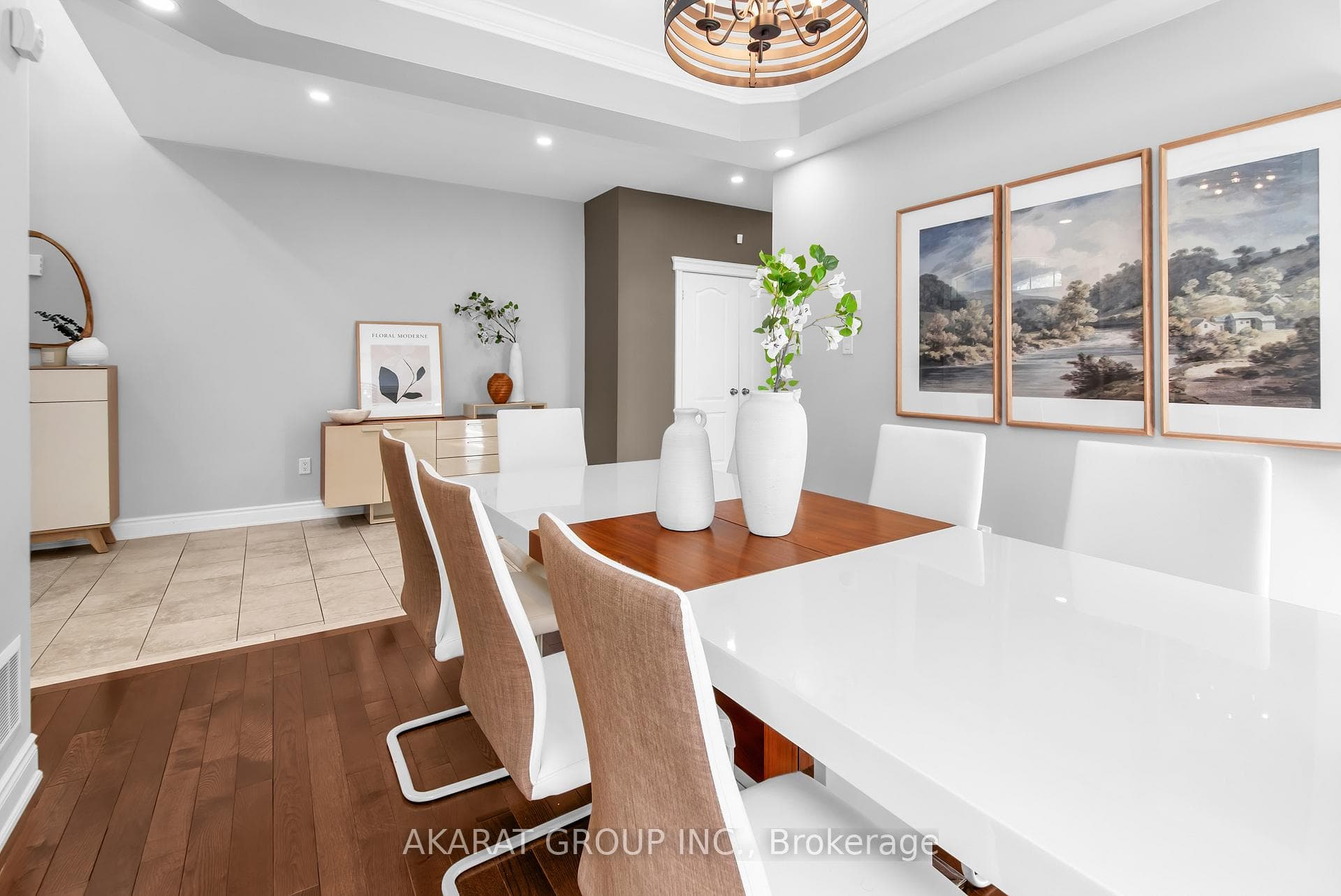2376 Brockberry Crescent - Detached photo 10 of 50 in Oakville, Ontario