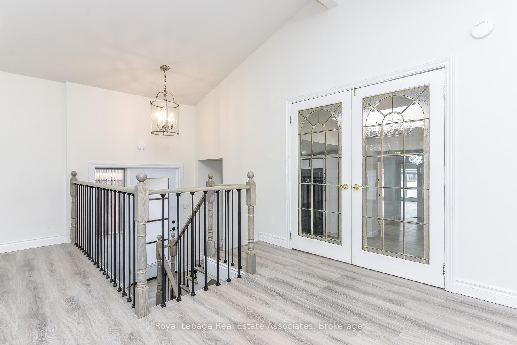 665 Kipling Avenue - Commercial photo 7 of 43 in Etobicoke (Islington / Rexdale), Ontario