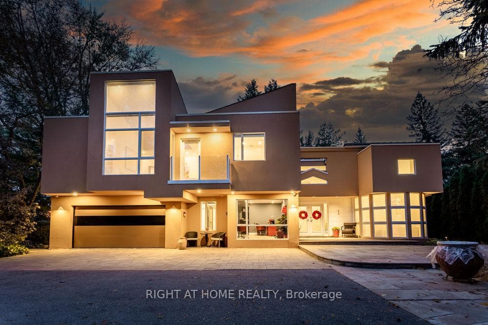 1 Friars Lane - Detached photo 49 of 50 in Etobicoke (Islington / Rexdale), Ontario