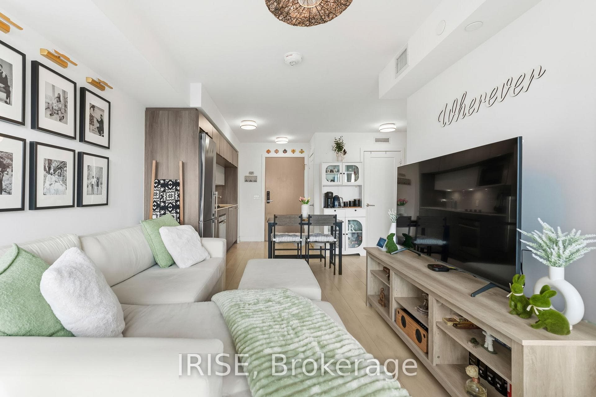585 Bloor St N/A Unit 2019 - Condo photo 5 of 22 in Regent Park / Cabbagetown / St. James Town, Ontario