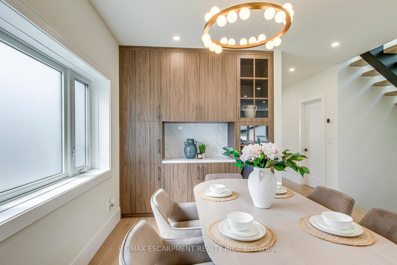 1411 Mountain Grove Avenue - Detached photo 10 of 50 in Burlington, Ontario
