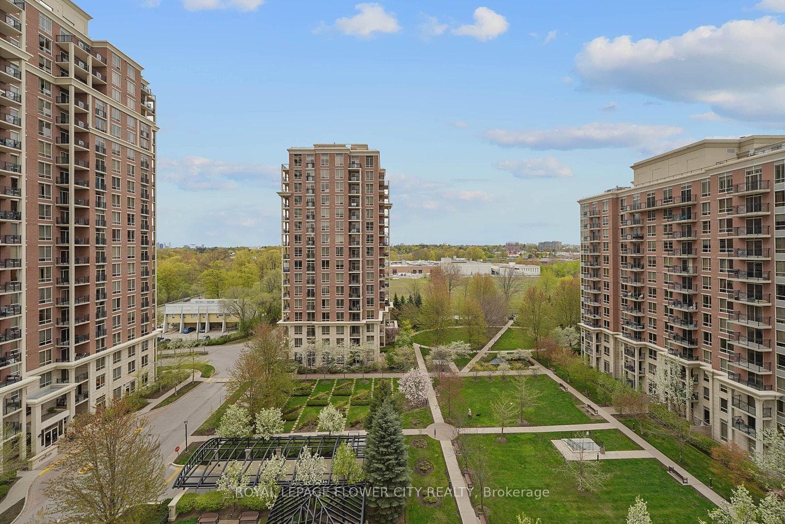 20 Inn On The Park Drive Unit 938 - Condo photo 25 of 36 in Don Mills / Parkwoods / Victoria Village, Ontario