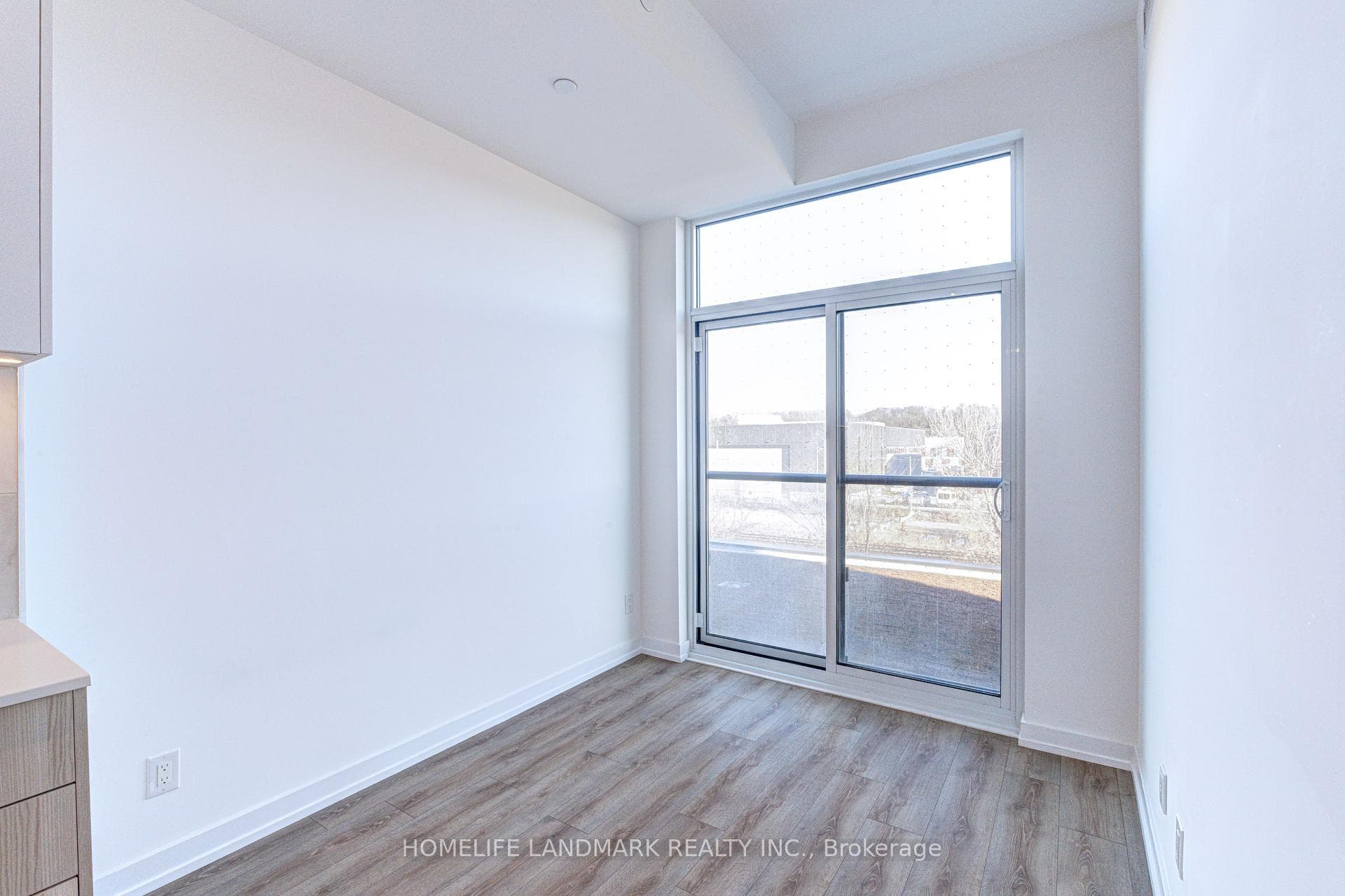 500 Dupont Street Unit 310 - Condo photo 14 of 29 in Annex / Yorkville / Summerhill, Ontario