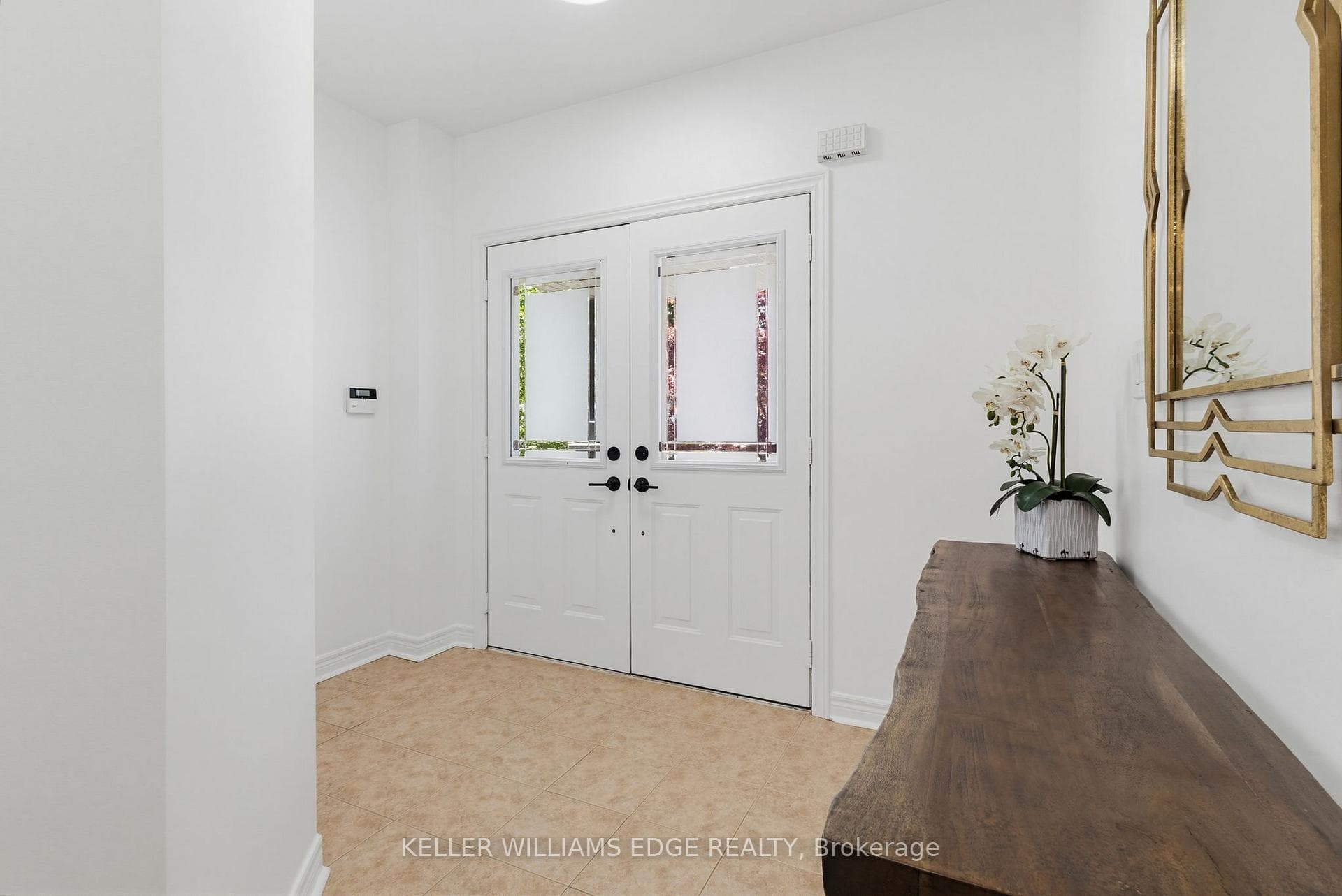 5398 Langford Road - Detached photo 6 of 40 in Burlington, Ontario