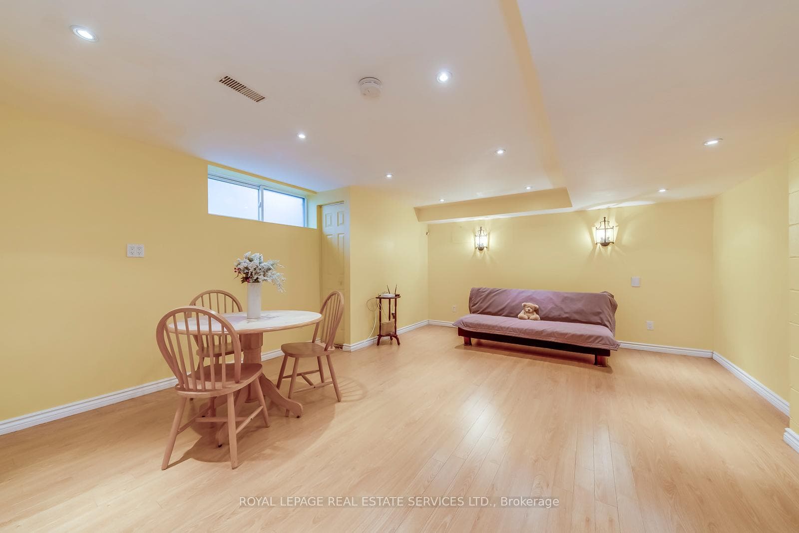 1607 Ewald Road - Detached photo 22 of 37 in Mississauga, Ontario