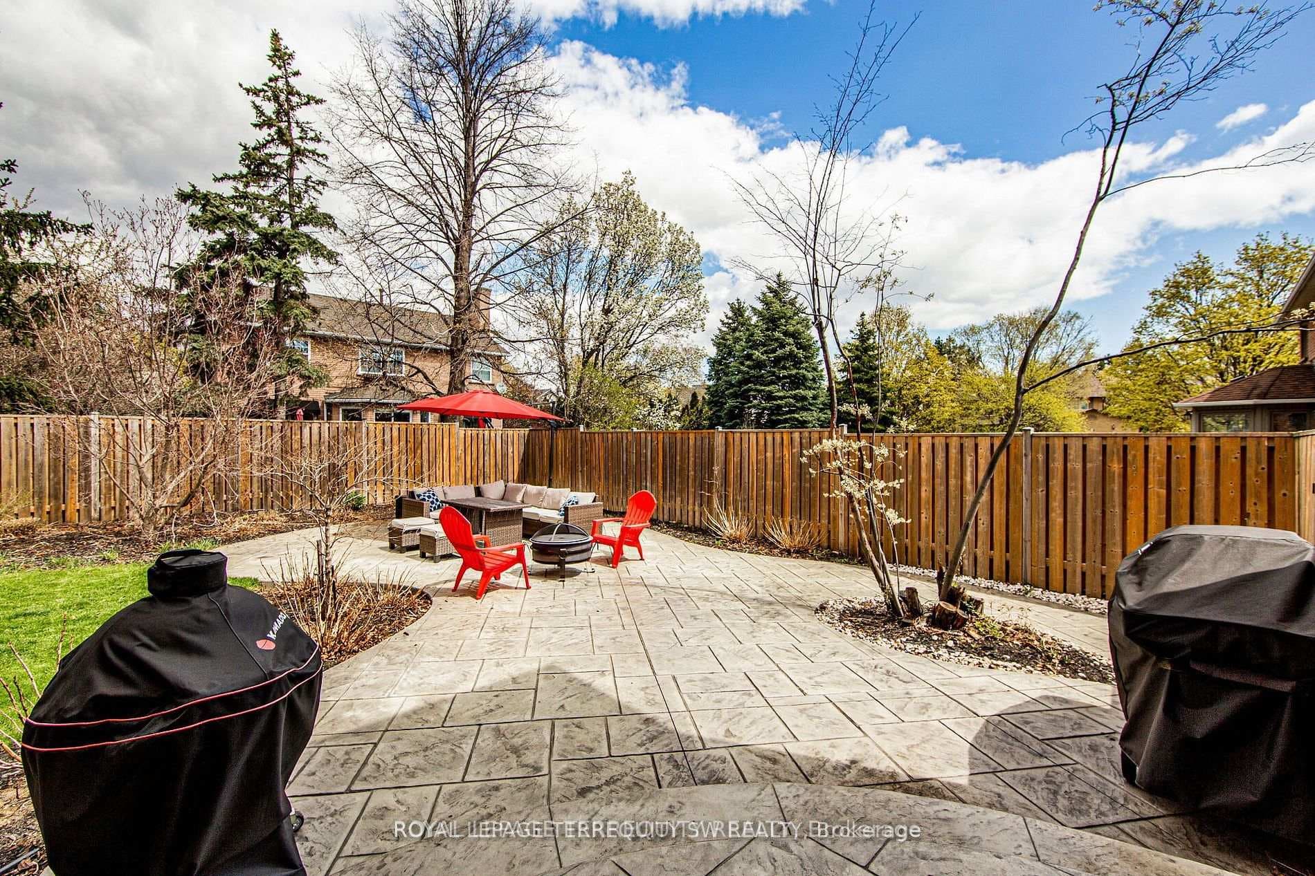 2025 Parklane Crescent - Detached photo 43 of 50 in Burlington, Ontario