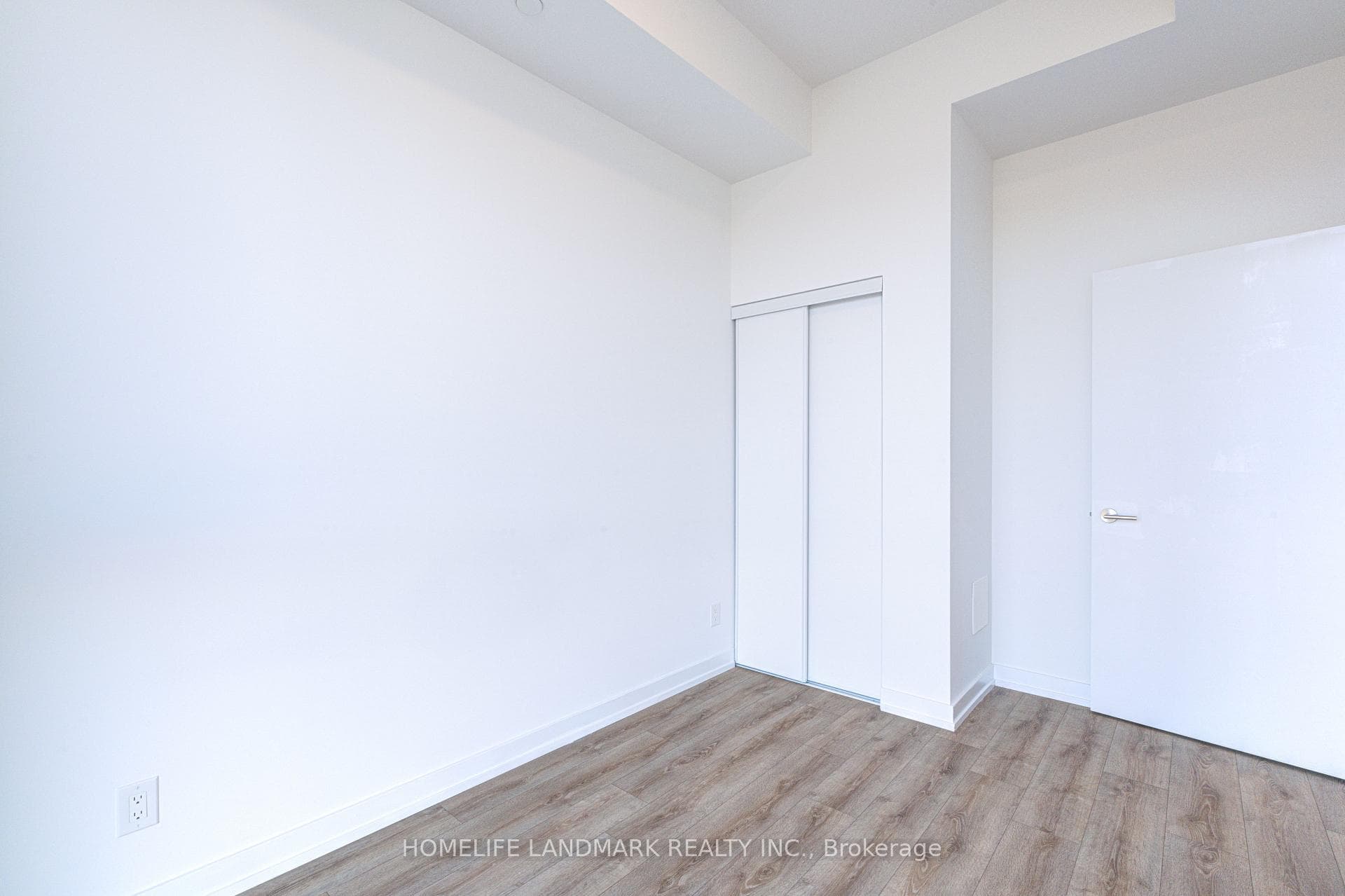 500 Dupont Street Unit 310 - Condo photo 15 of 29 in Annex / Yorkville / Summerhill, Ontario