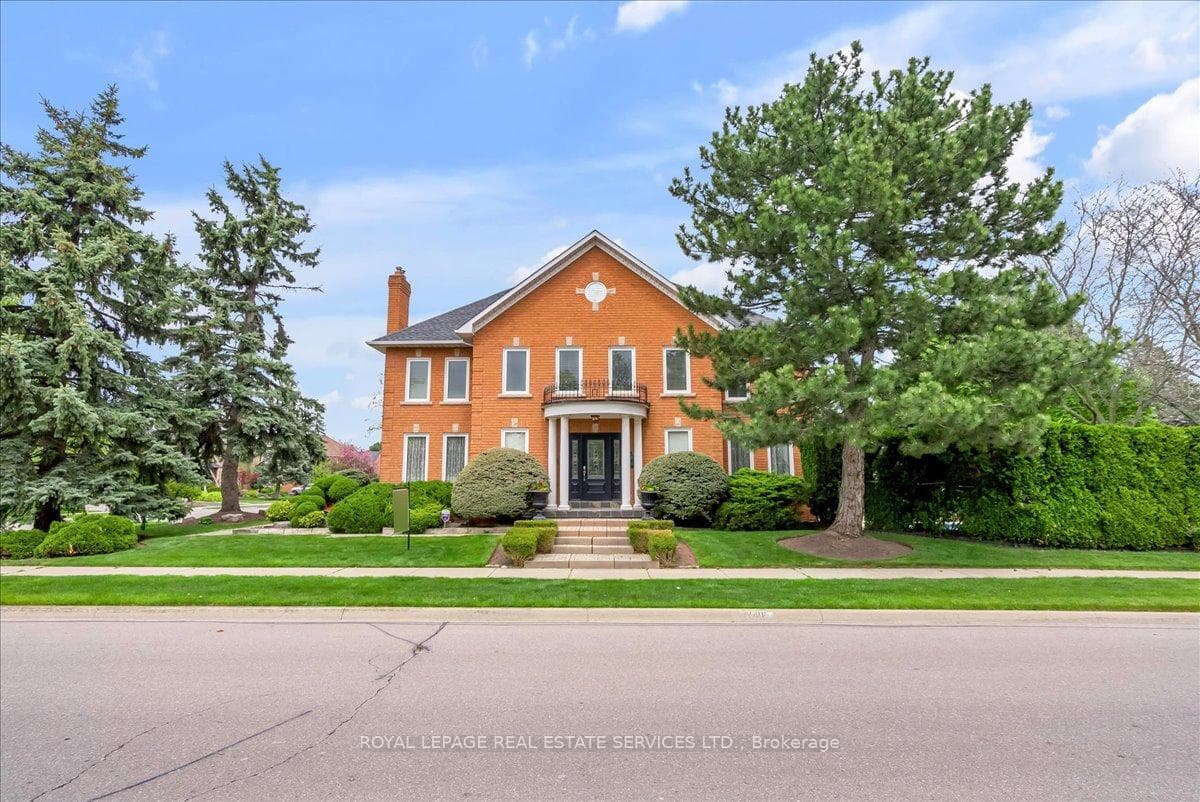 1401 The Links Drive - Detached for sale in Glen Abbey, Ontario