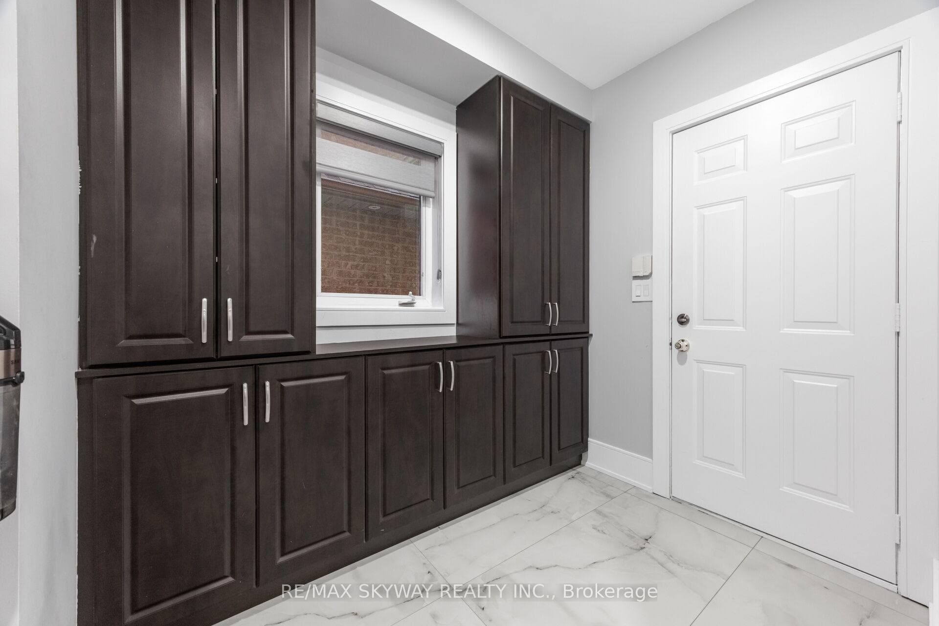 32 Lady Belle Crescent - Detached photo 17 of 49 in Brampton, Ontario