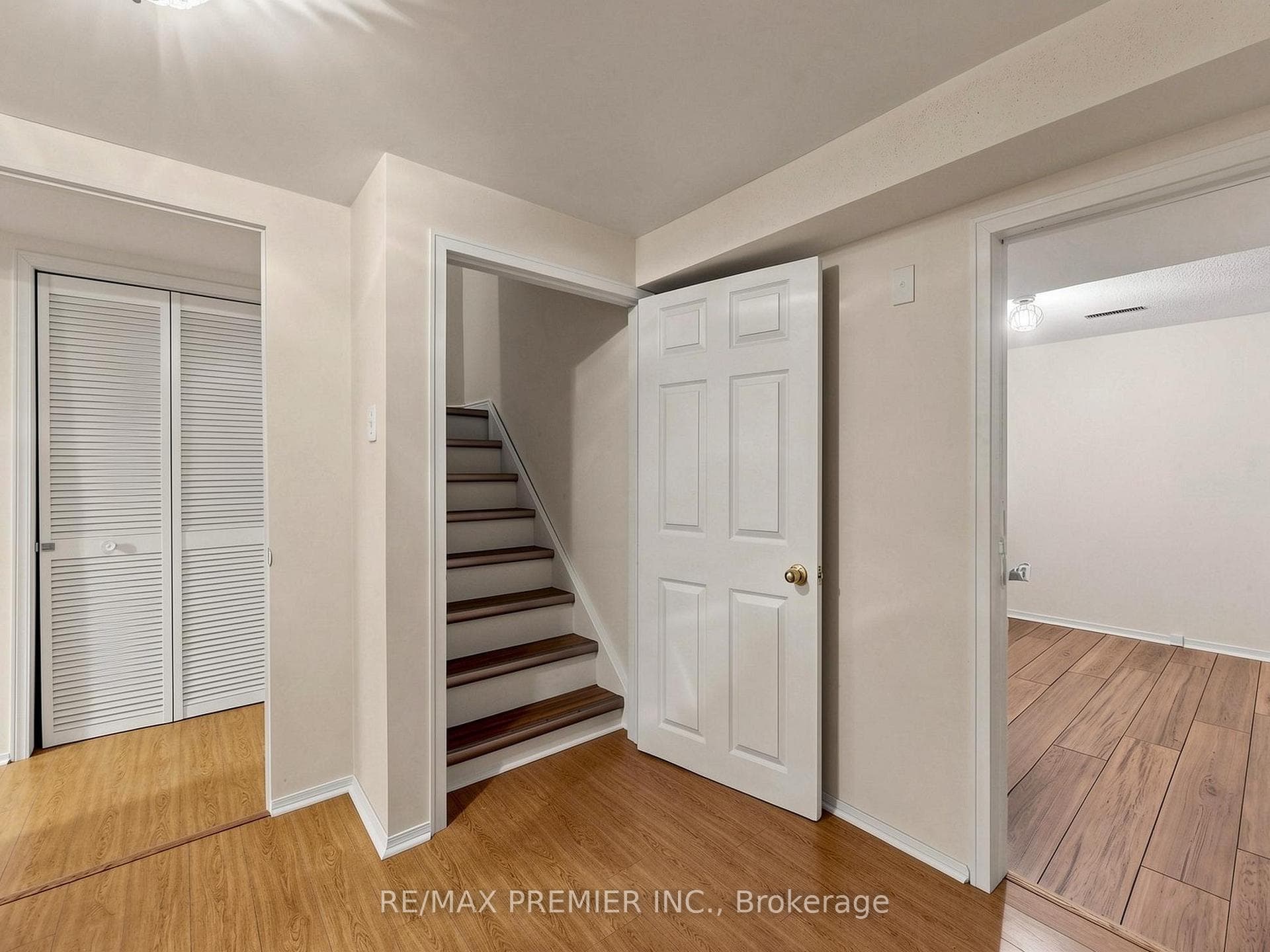4579 Guildwood Way - Detached photo 28 of 31 in Mississauga, Ontario