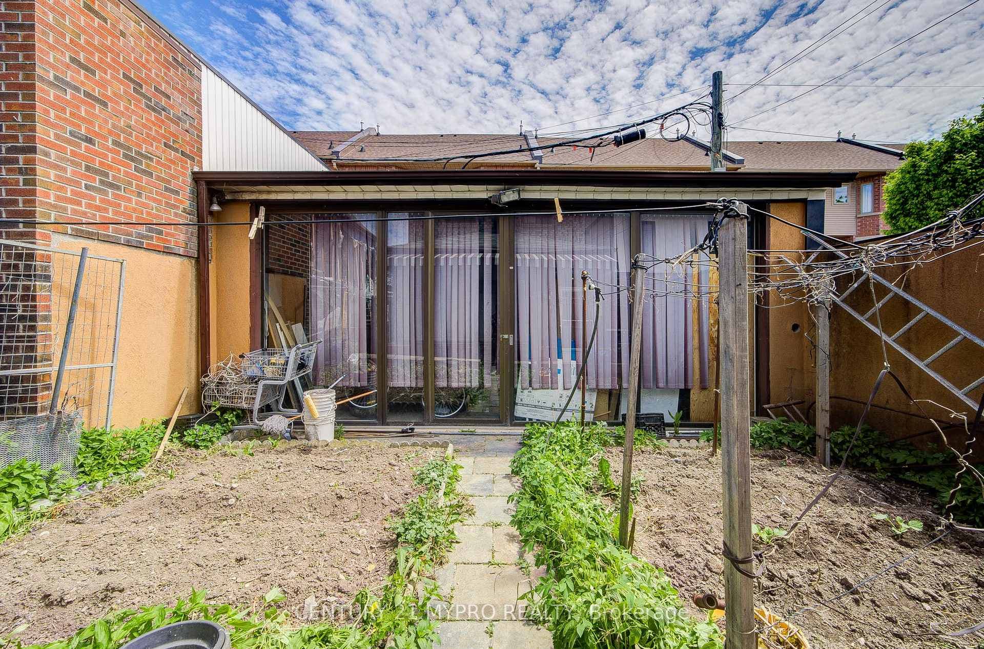 211 Bellwoods Avenue - Detached photo 47 of 50 in Downtown Toronto / Waterfront, Ontario