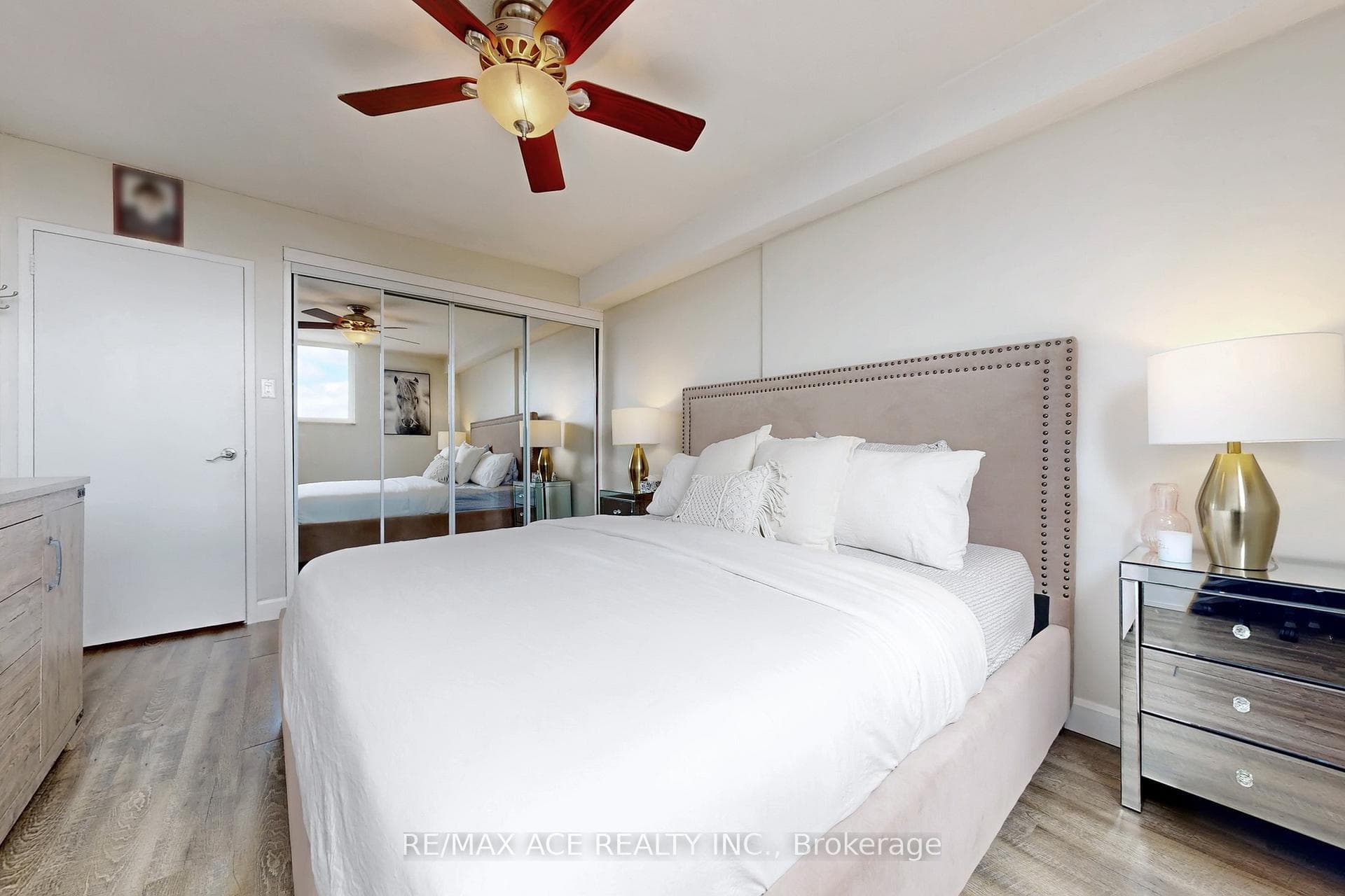 1350 York Mills Road Unit 1906 - Condo photo 32 of 48 in Don Mills / Parkwoods / Victoria Village, Ontario