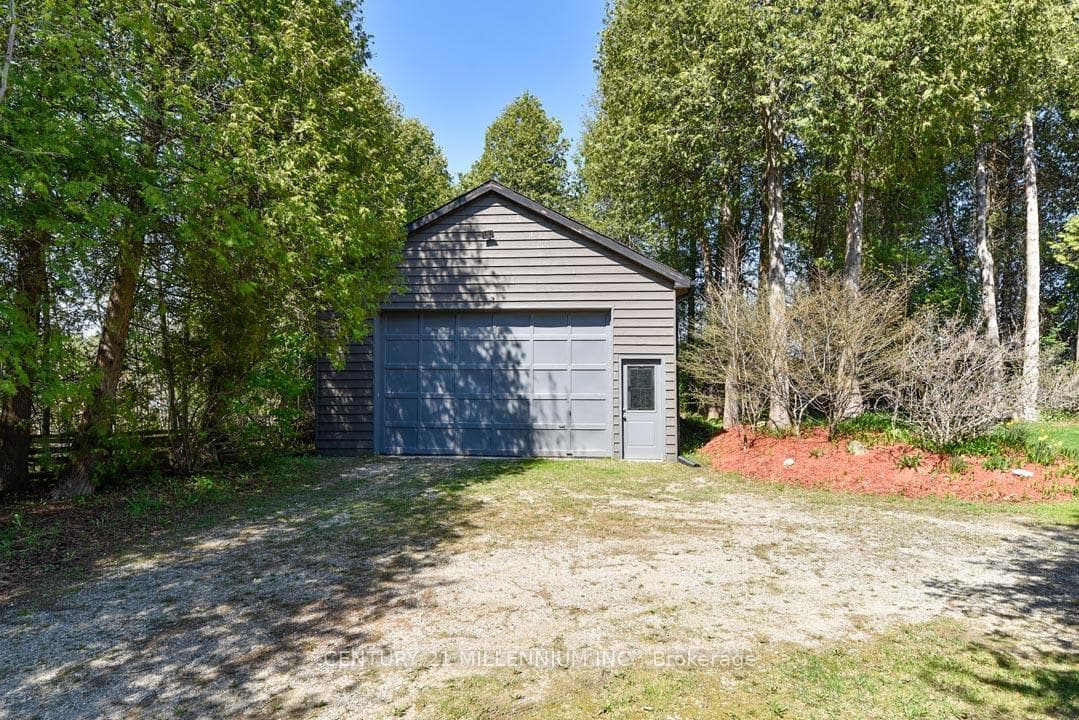 18599 Horseshoe Hill Road - Detached photo 5 of 48 in Caledon, Ontario
