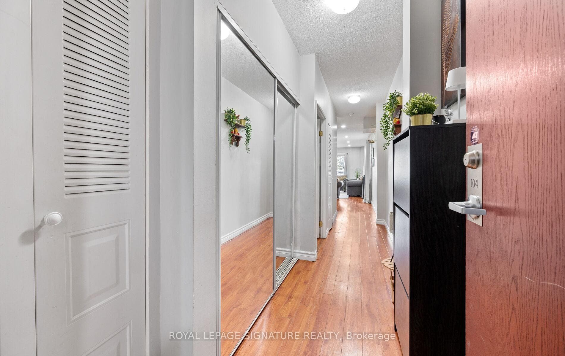 7405 Goreway Drive Unit 104 - Condo photo 7 of 42 in Mississauga, Ontario