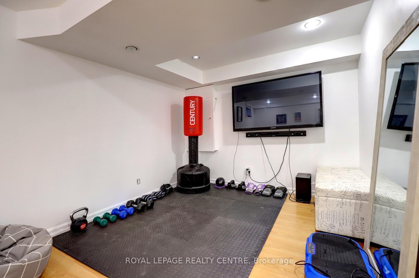 3025 Cedarglen Gate Unit 60 - Condo photo 34 of 38 in Mississauga, Ontario