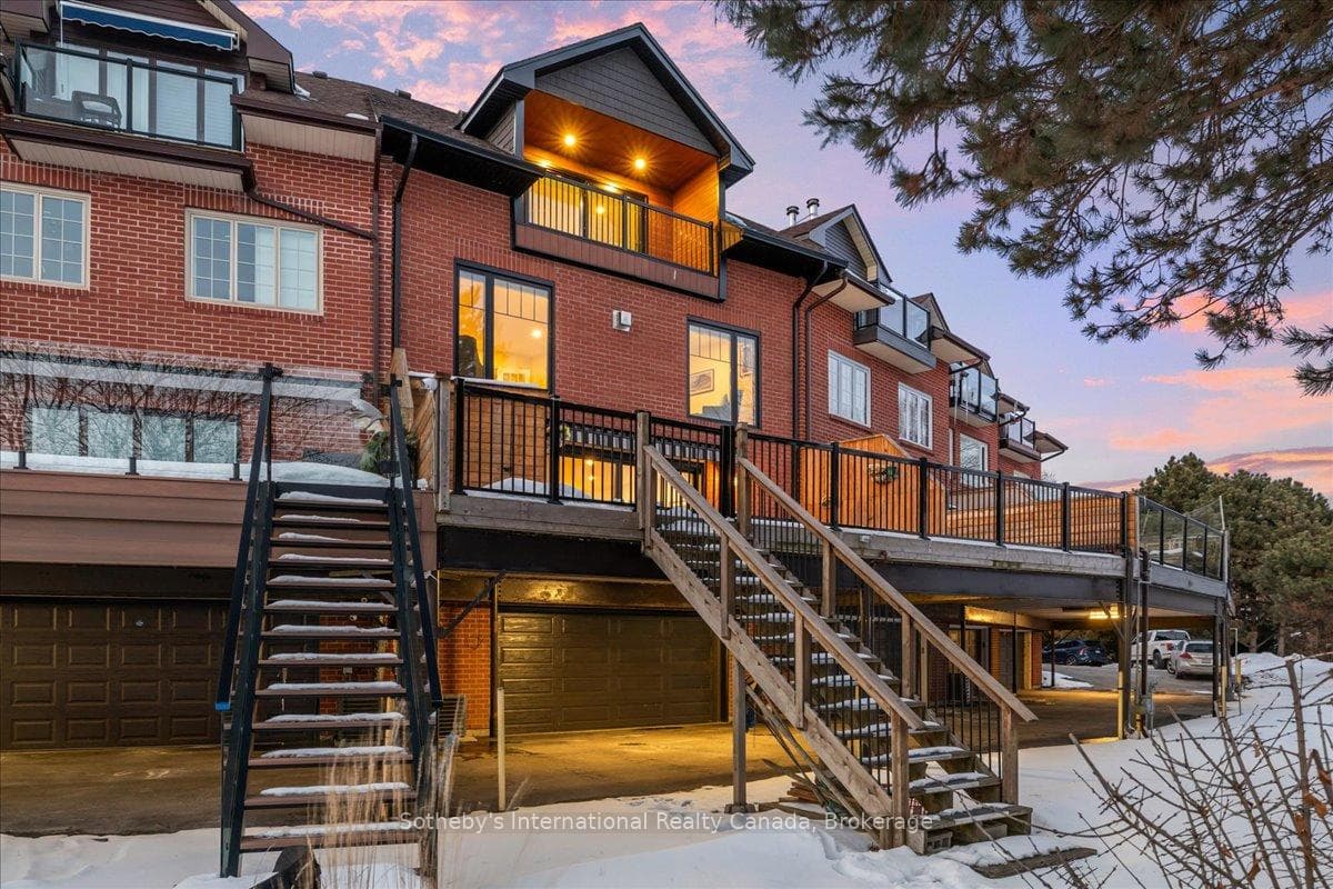 10 Southwind Terrace - Townhouse photo 41 of 43 in Oakville, Ontario
