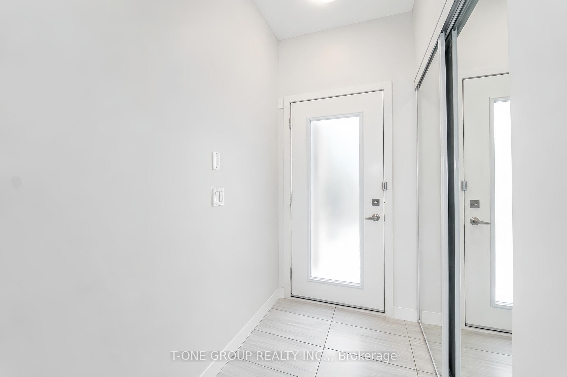 55 Sutton Avenue - Townhouse photo 10 of 38 in Regent Park / Cabbagetown / St. James Town, Ontario
