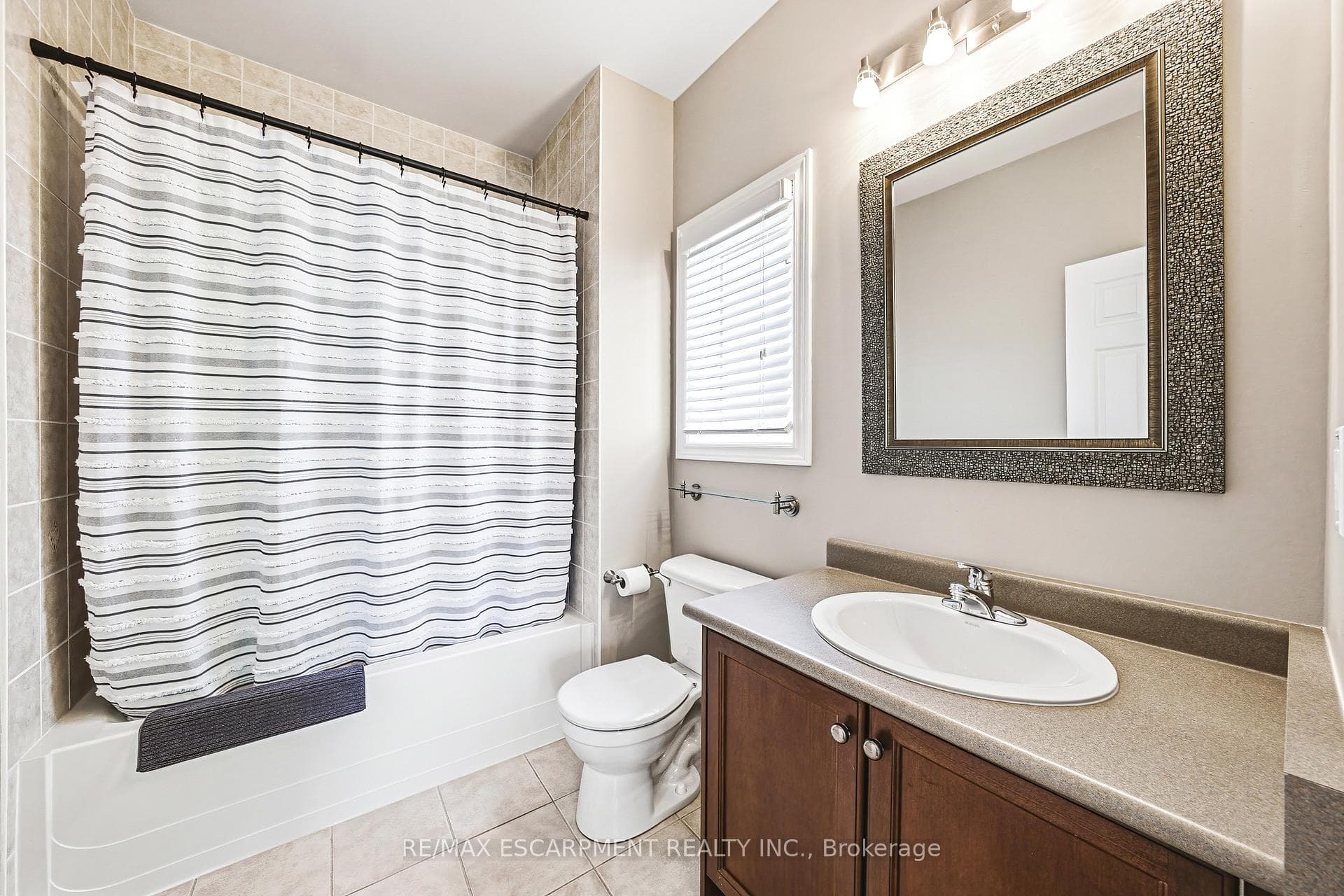 2178 Berwick Drive - Detached photo 24 of 50 in Burlington, Ontario