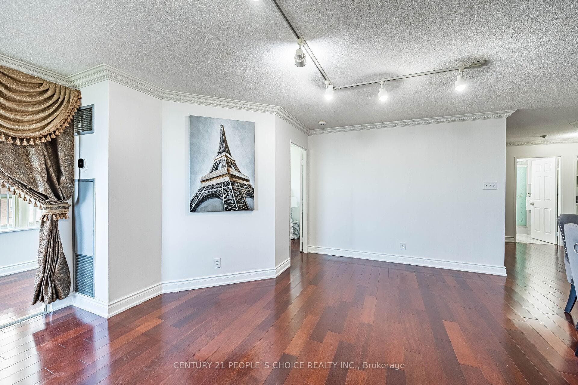 195 Wynford Drive Unit 1602 - Condo photo 12 of 37 in Flemingdon Park / Don Mills, Ontario