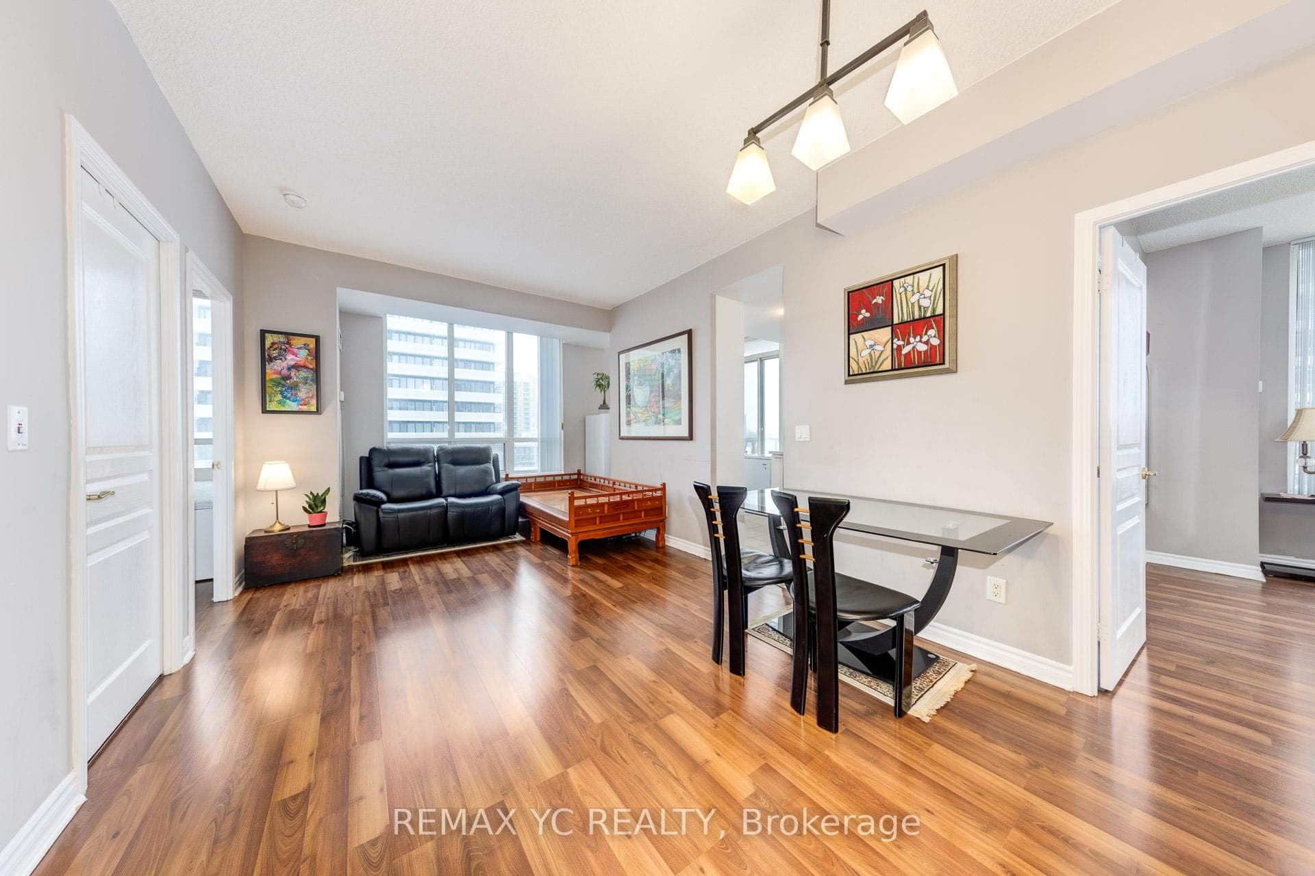 28 Byng Avenue Unit 802 - Condo photo 4 of 21 in Willowdale / Newtonbrook, Ontario